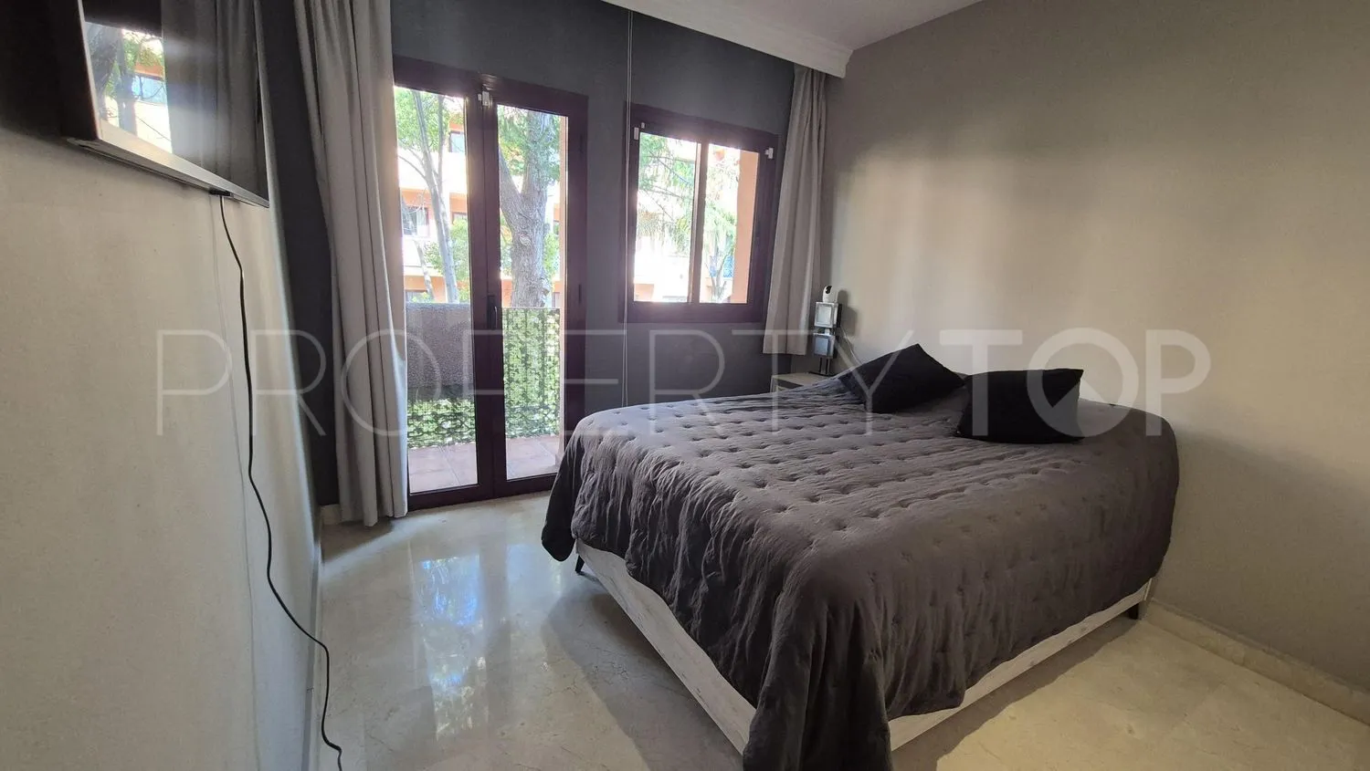Piso a la venta con 2 dormitorios en Los Flamingos