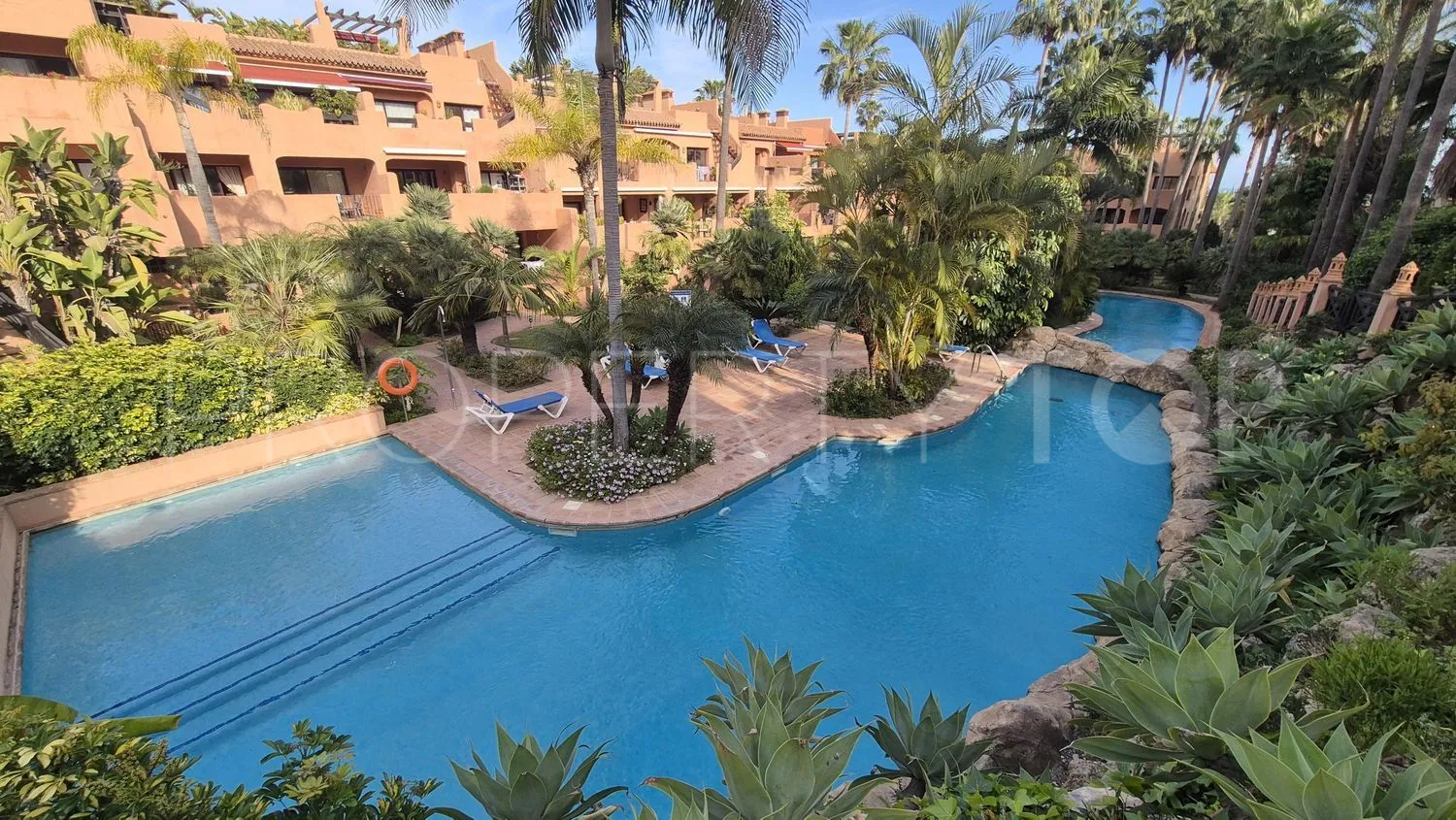 Piso a la venta con 2 dormitorios en Los Flamingos