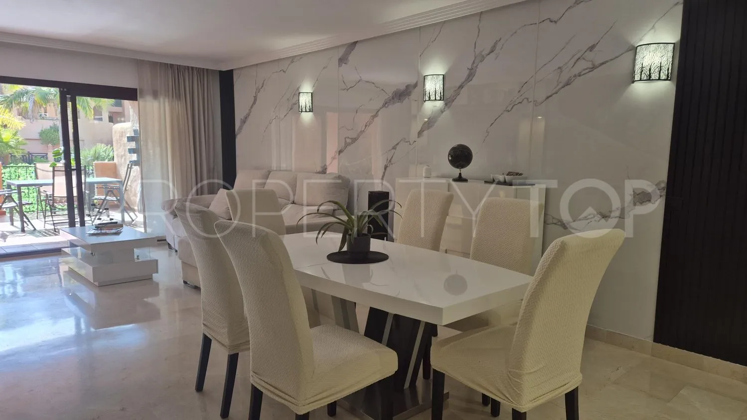 Piso a la venta con 2 dormitorios en Los Flamingos
