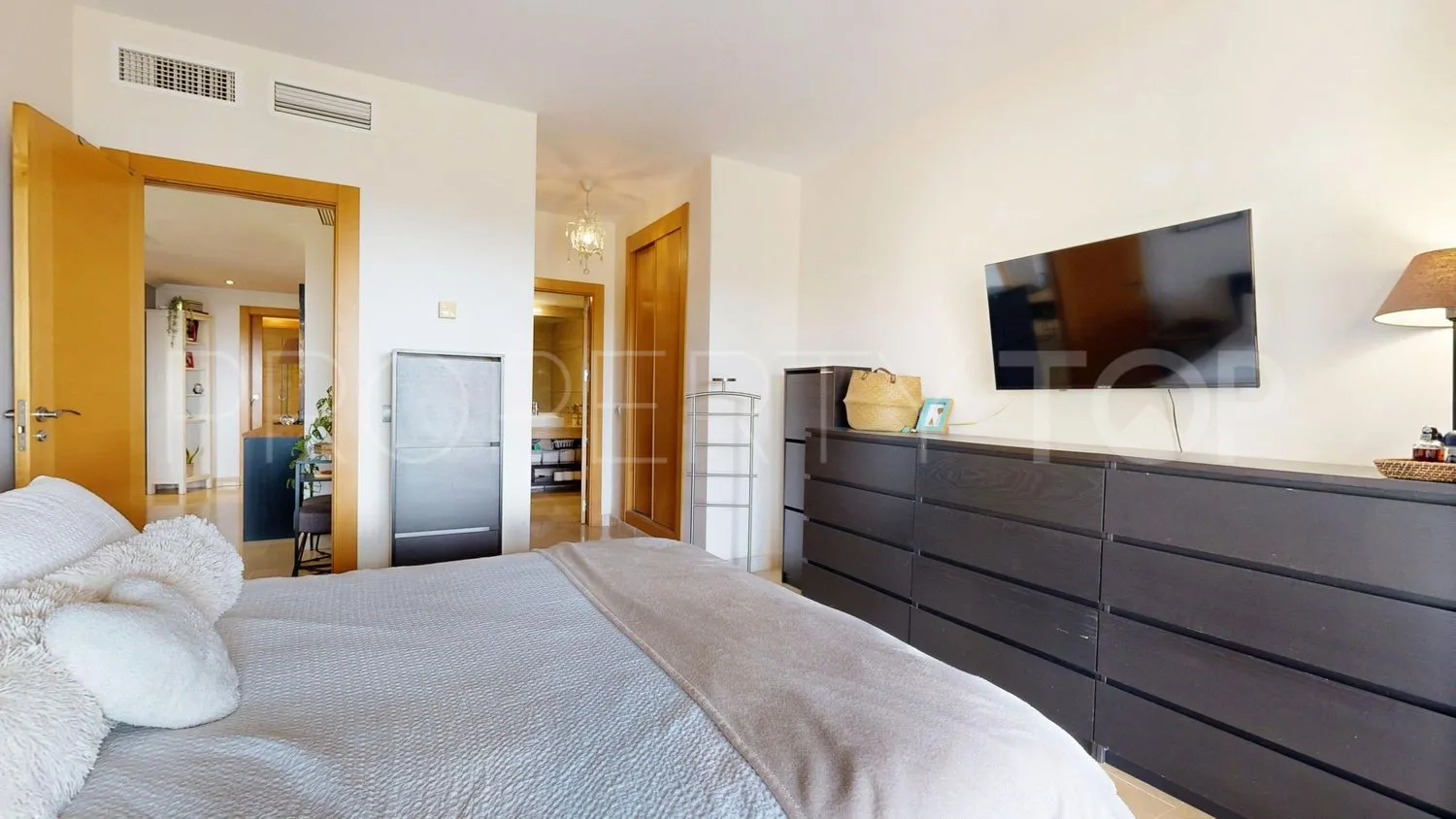 For sale El Paraiso flat