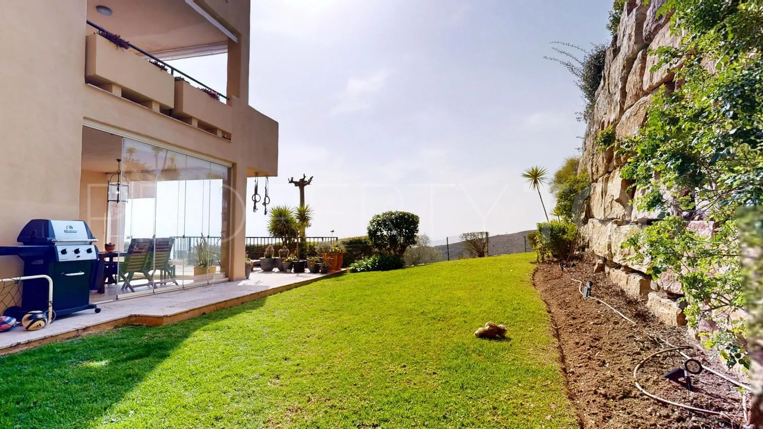 For sale El Paraiso flat