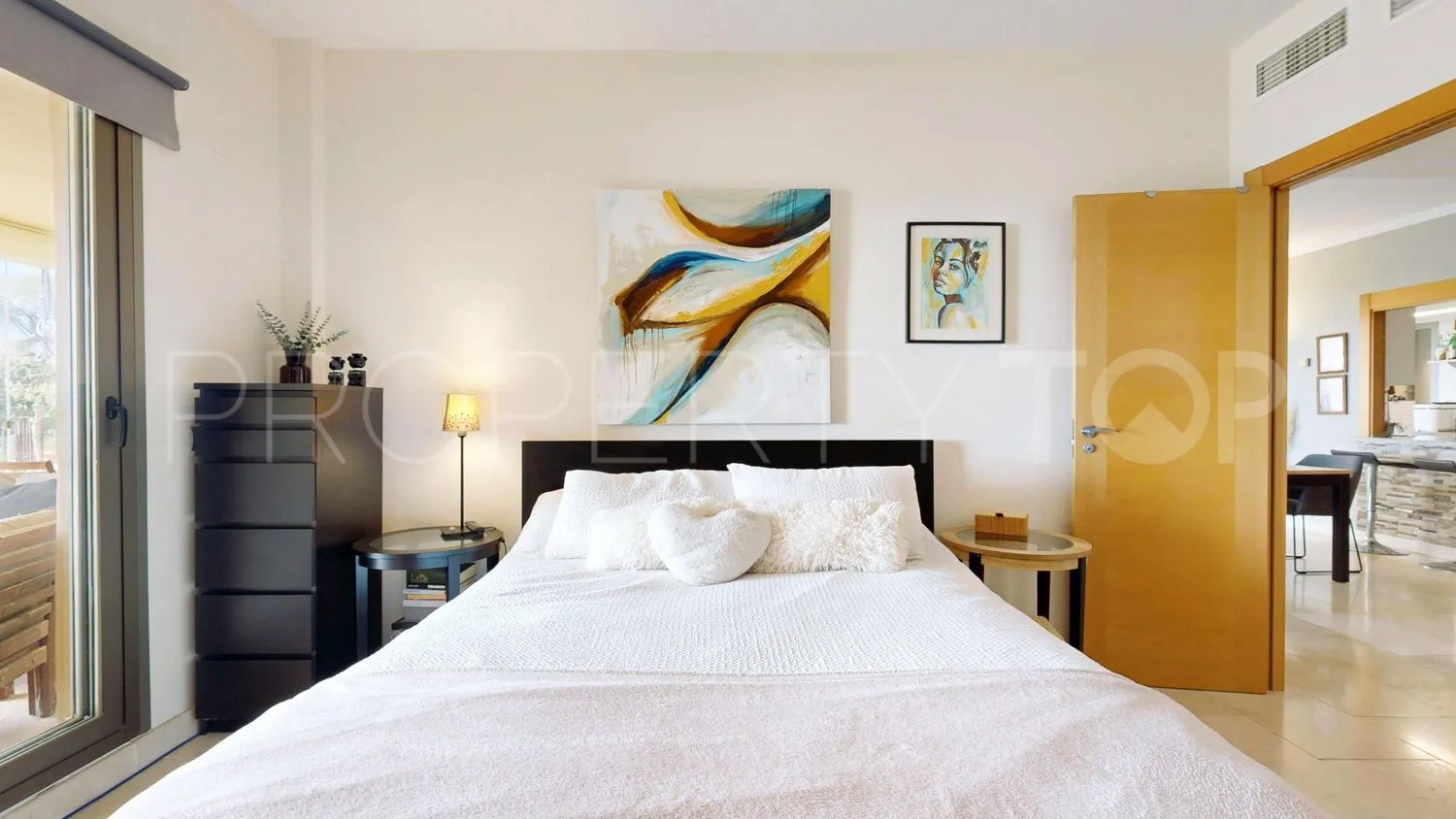 For sale El Paraiso flat