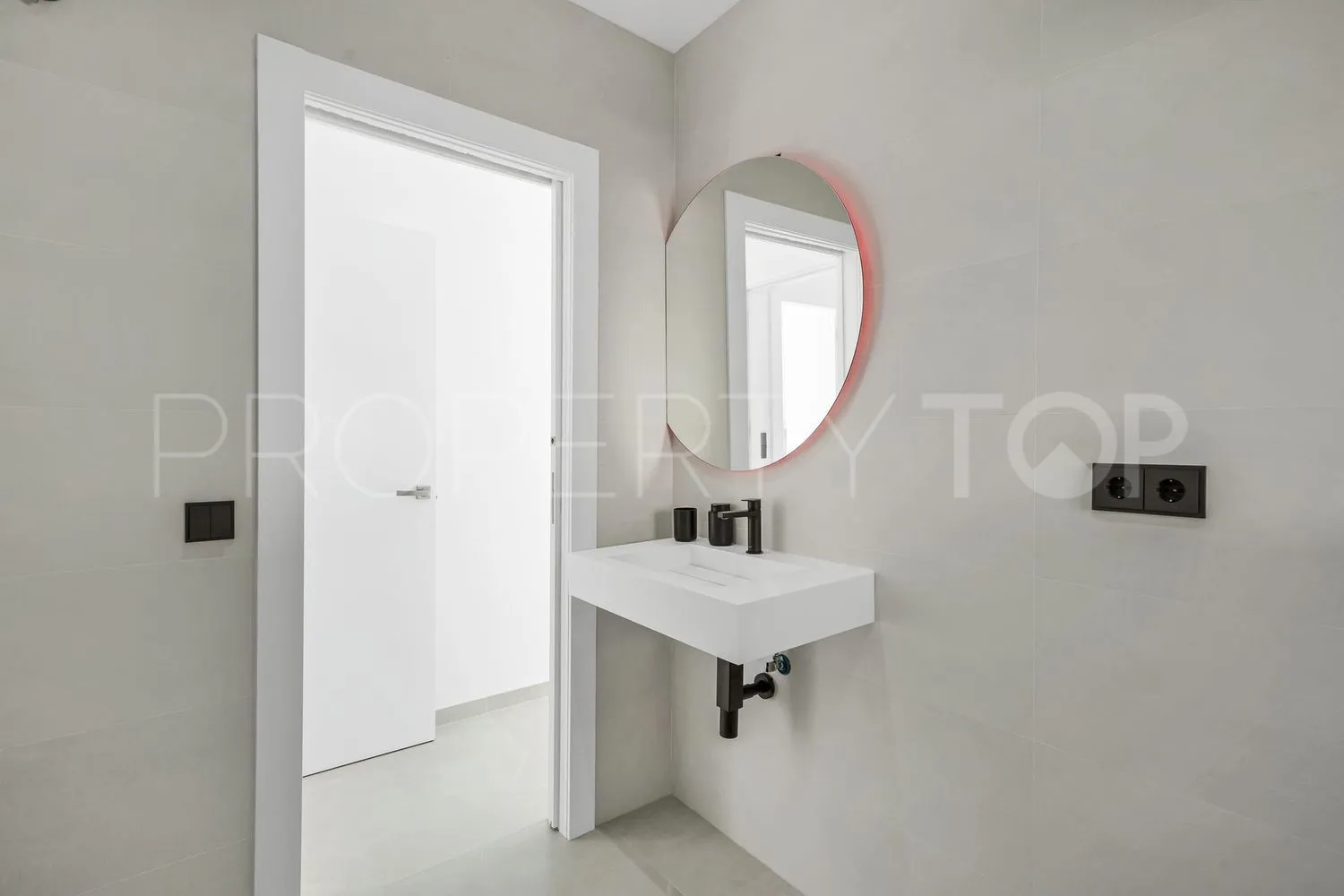La Quinta house for sale