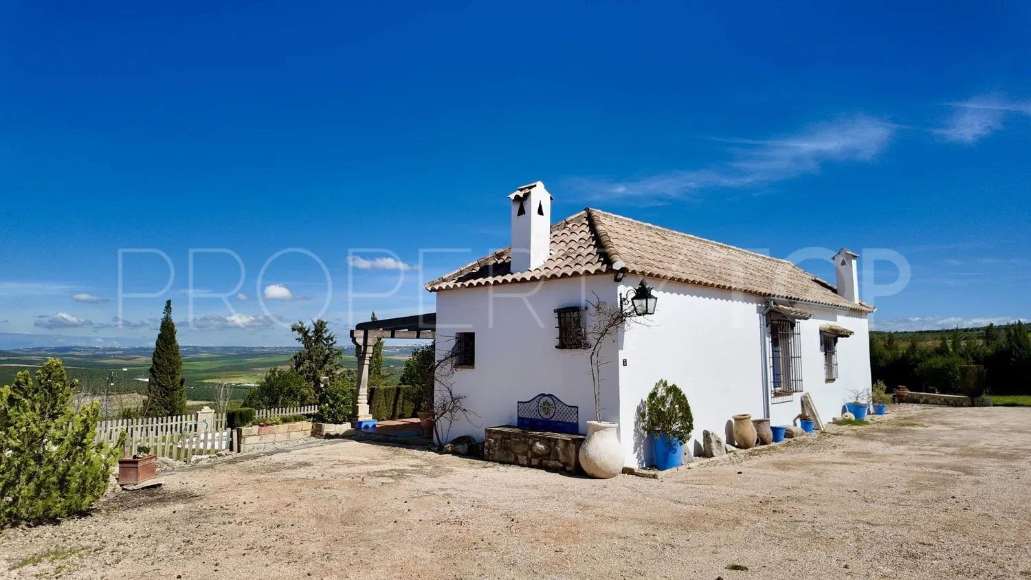 Se vende casa de campo en Santaella