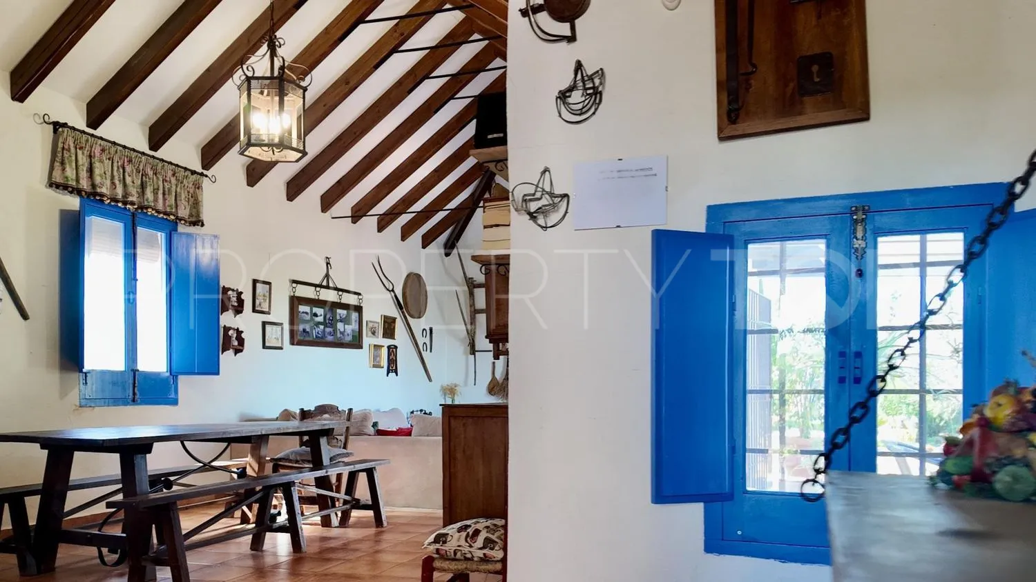 Se vende casa de campo en Santaella