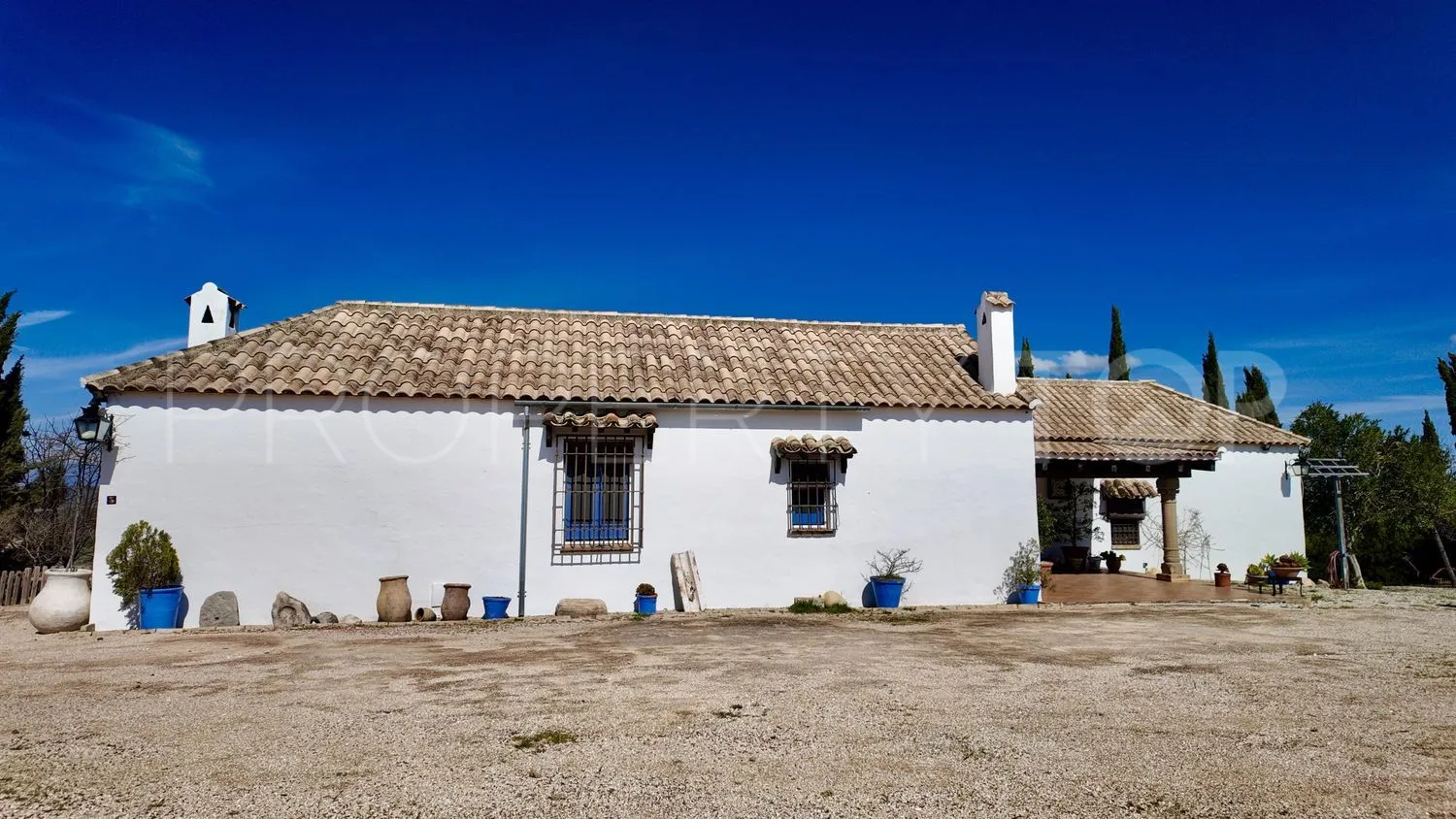 Se vende casa de campo en Santaella