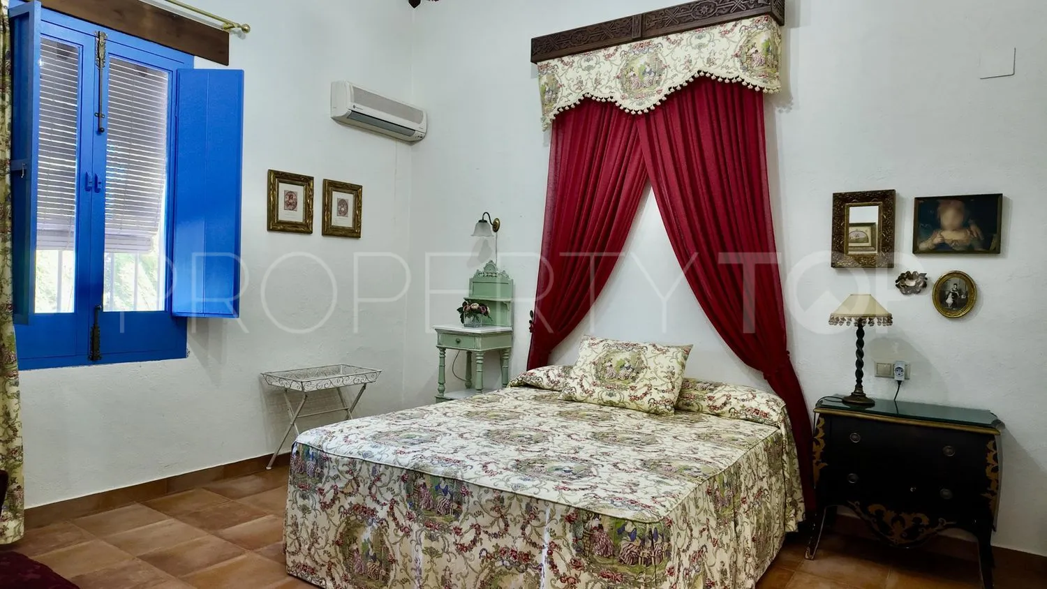 Se vende casa de campo en Santaella