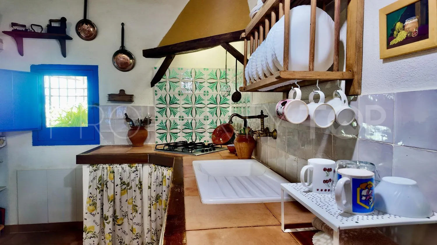 Se vende casa de campo en Santaella