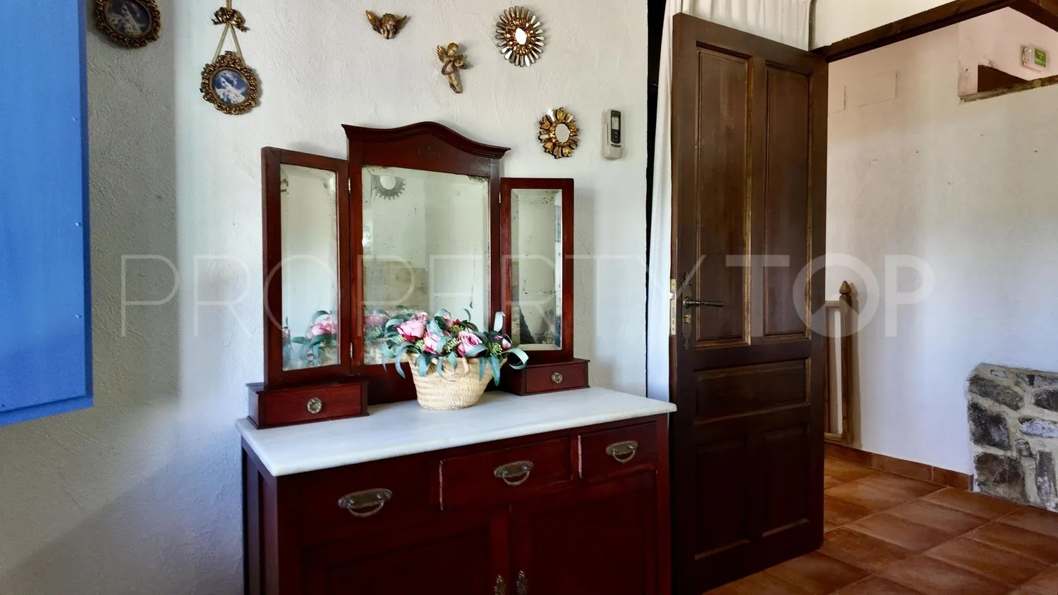 Se vende casa de campo en Santaella