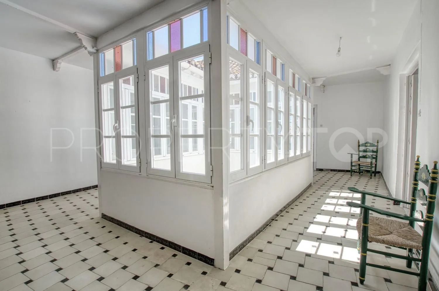 Casa de 12 dormitorios en venta en Centro Ciudad - El Carmen