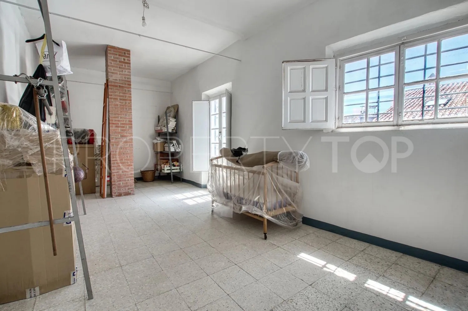 Casa de 12 dormitorios en venta en Centro Ciudad - El Carmen