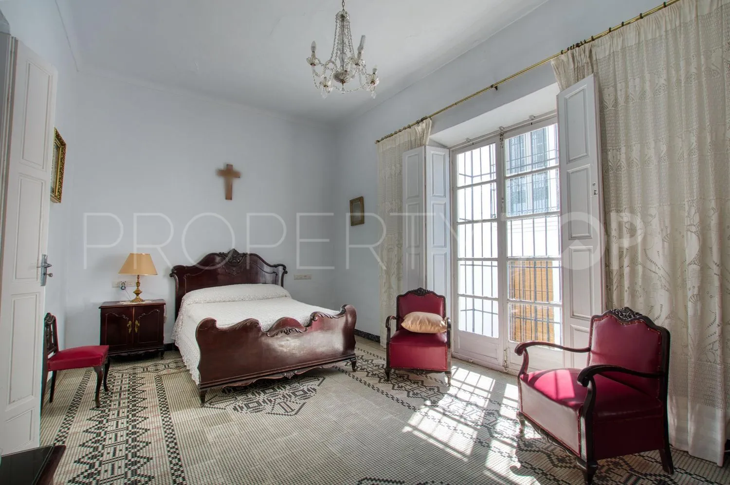 Casa de 12 dormitorios en venta en Centro Ciudad - El Carmen