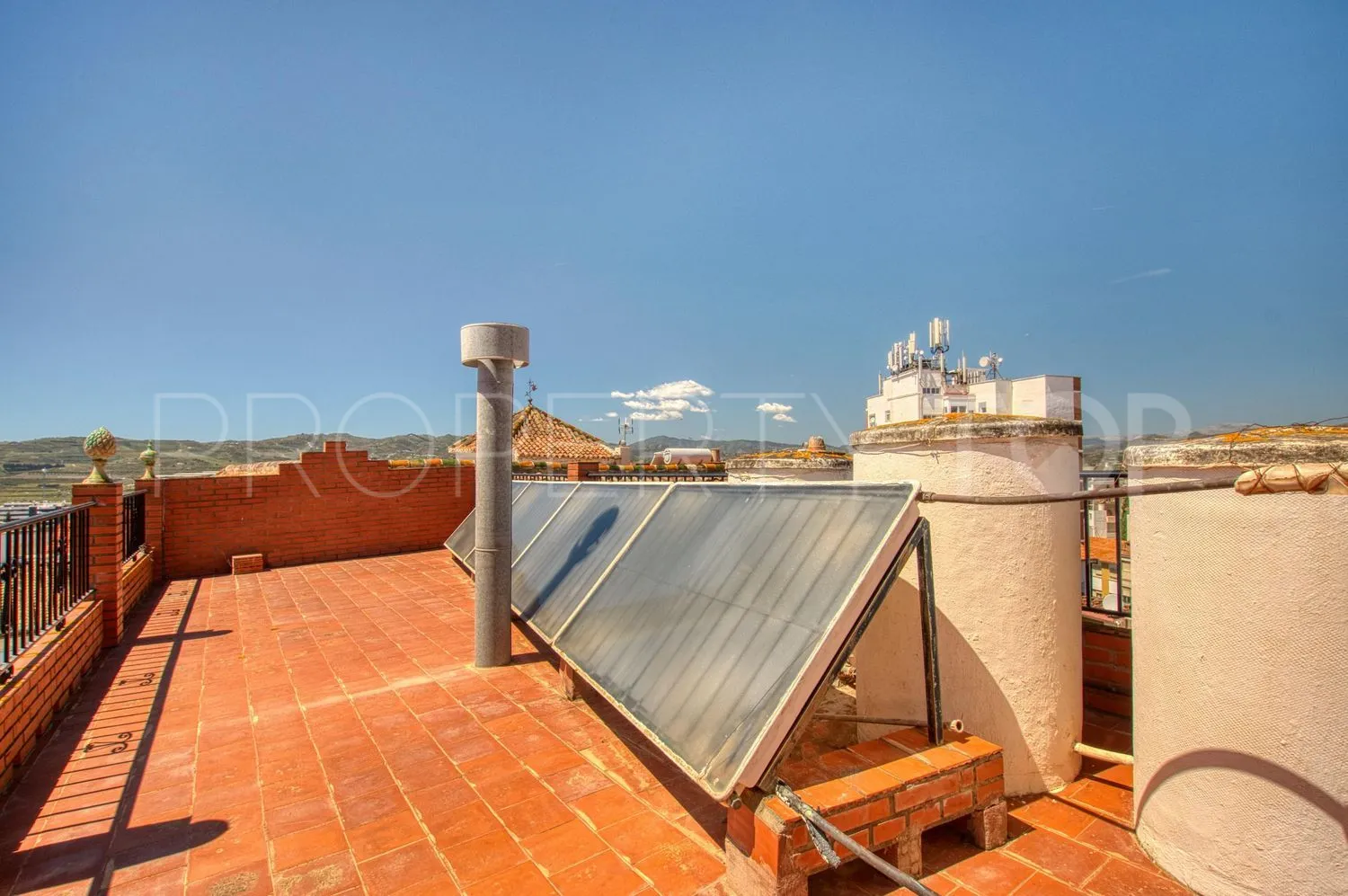 Casa de 12 dormitorios en venta en Centro Ciudad - El Carmen