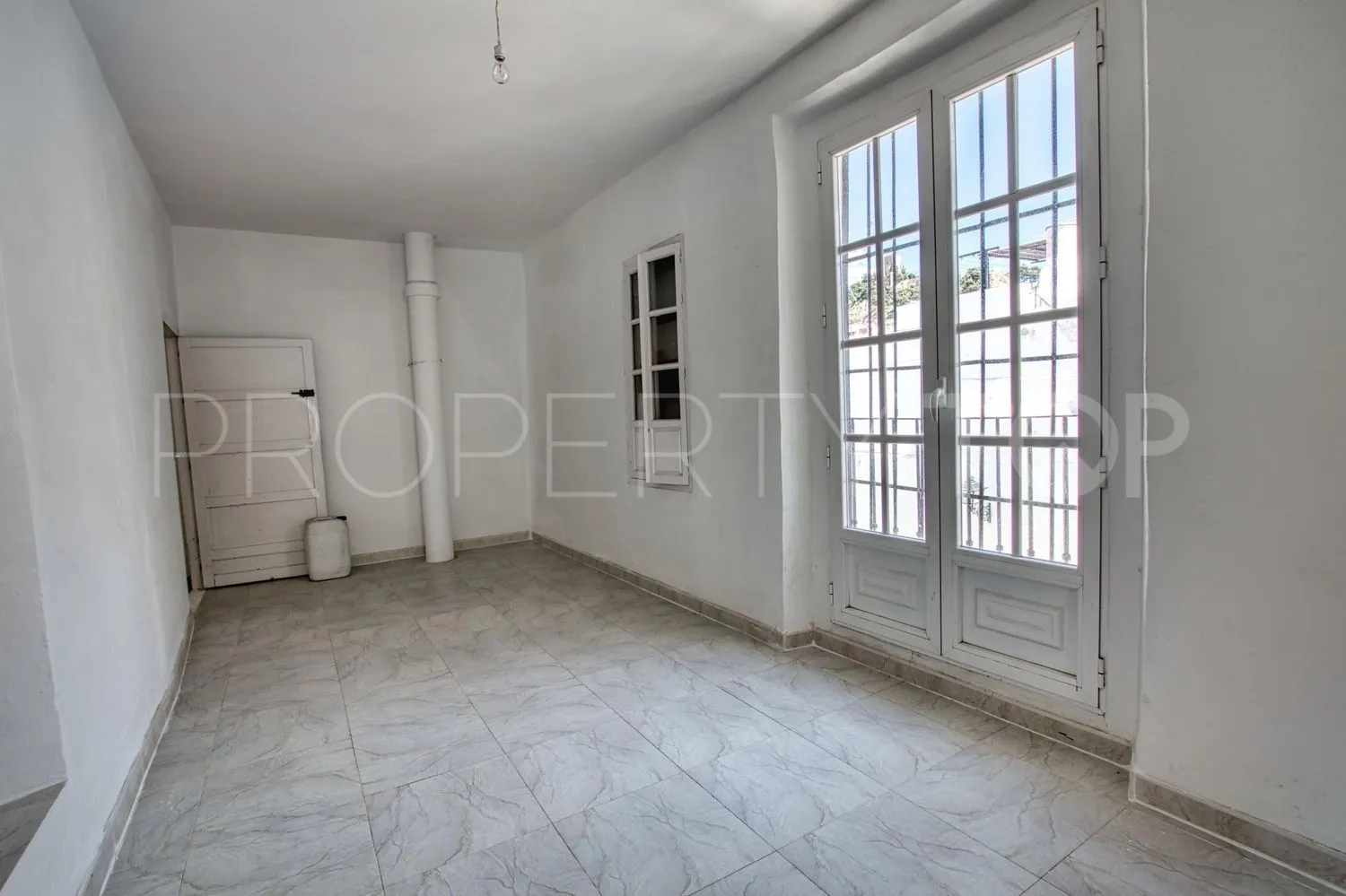 Casa de 12 dormitorios en venta en Centro Ciudad - El Carmen