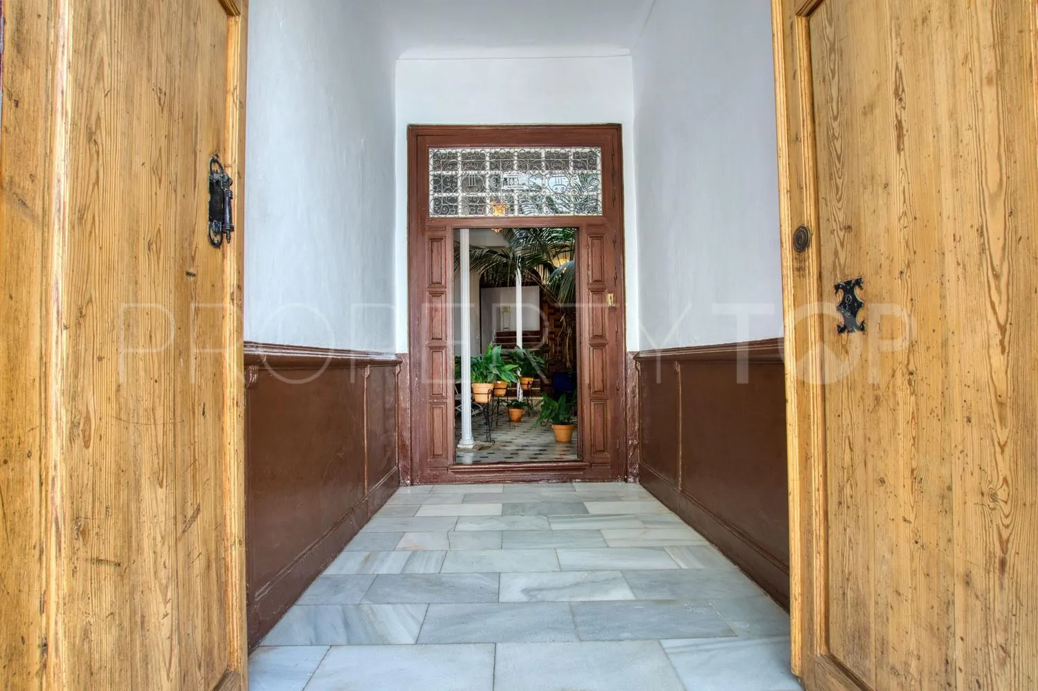 Casa de 12 dormitorios en venta en Centro Ciudad - El Carmen