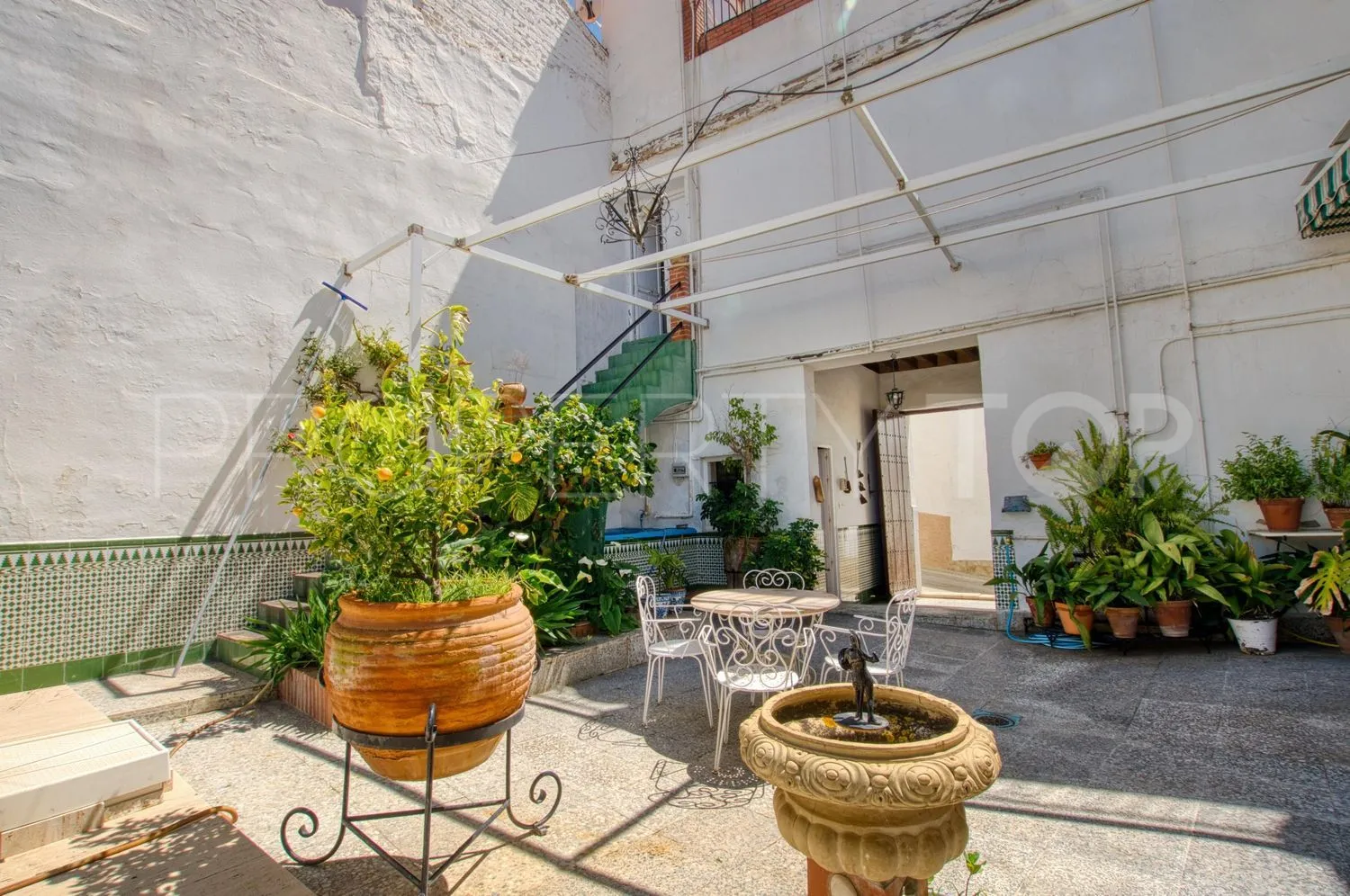 Casa de 12 dormitorios en venta en Centro Ciudad - El Carmen