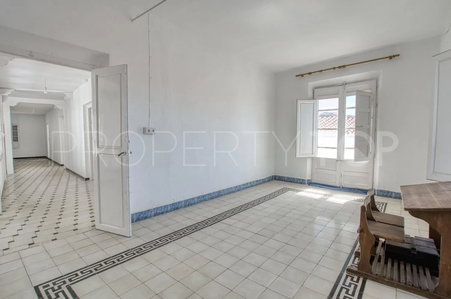 Casa de 12 dormitorios en venta en Centro Ciudad - El Carmen