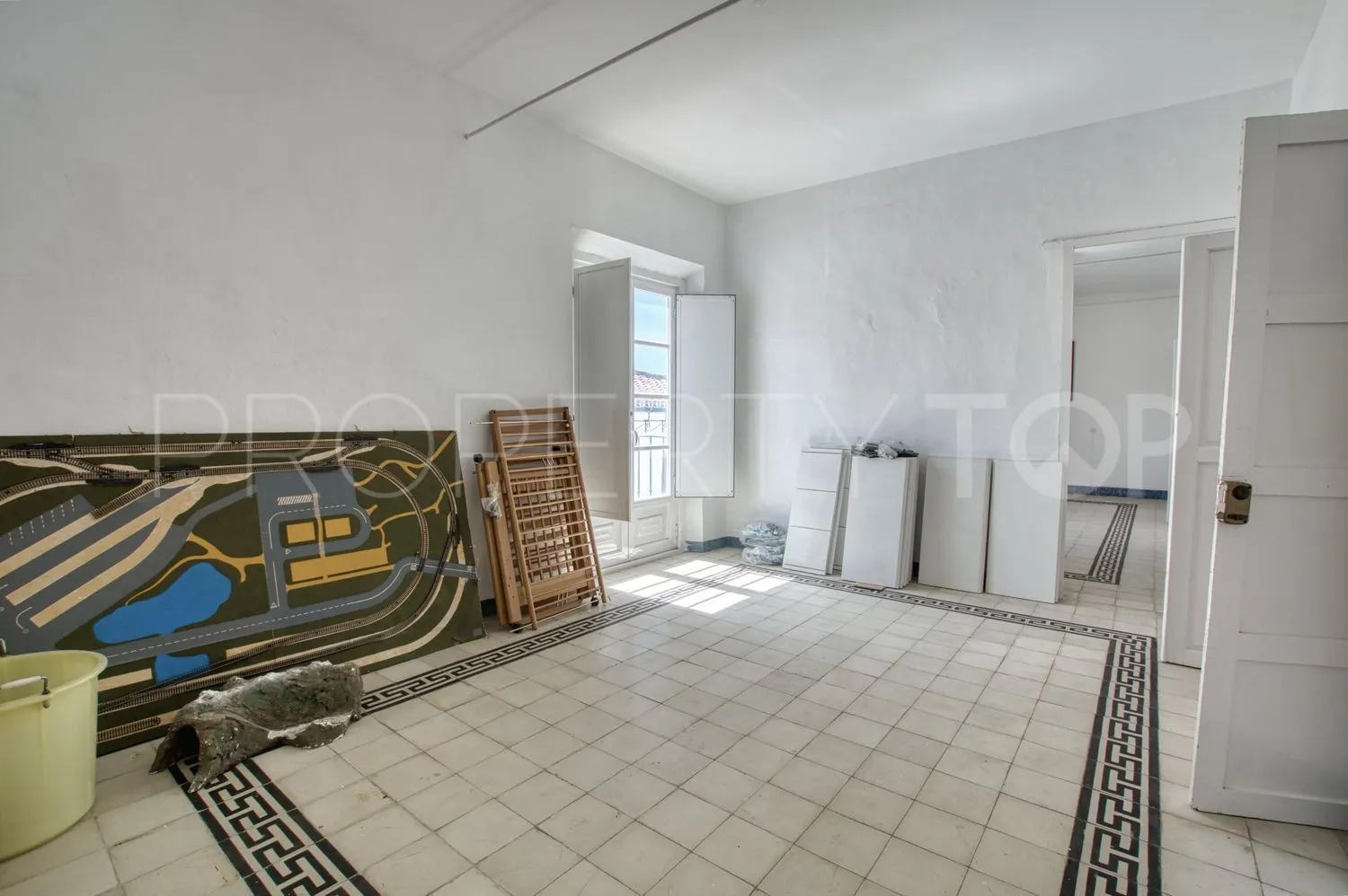 Casa de 12 dormitorios en venta en Centro Ciudad - El Carmen
