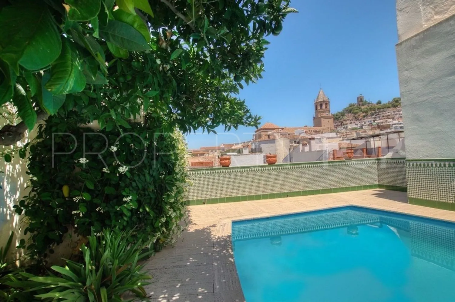 Casa de 12 dormitorios en venta en Centro Ciudad - El Carmen