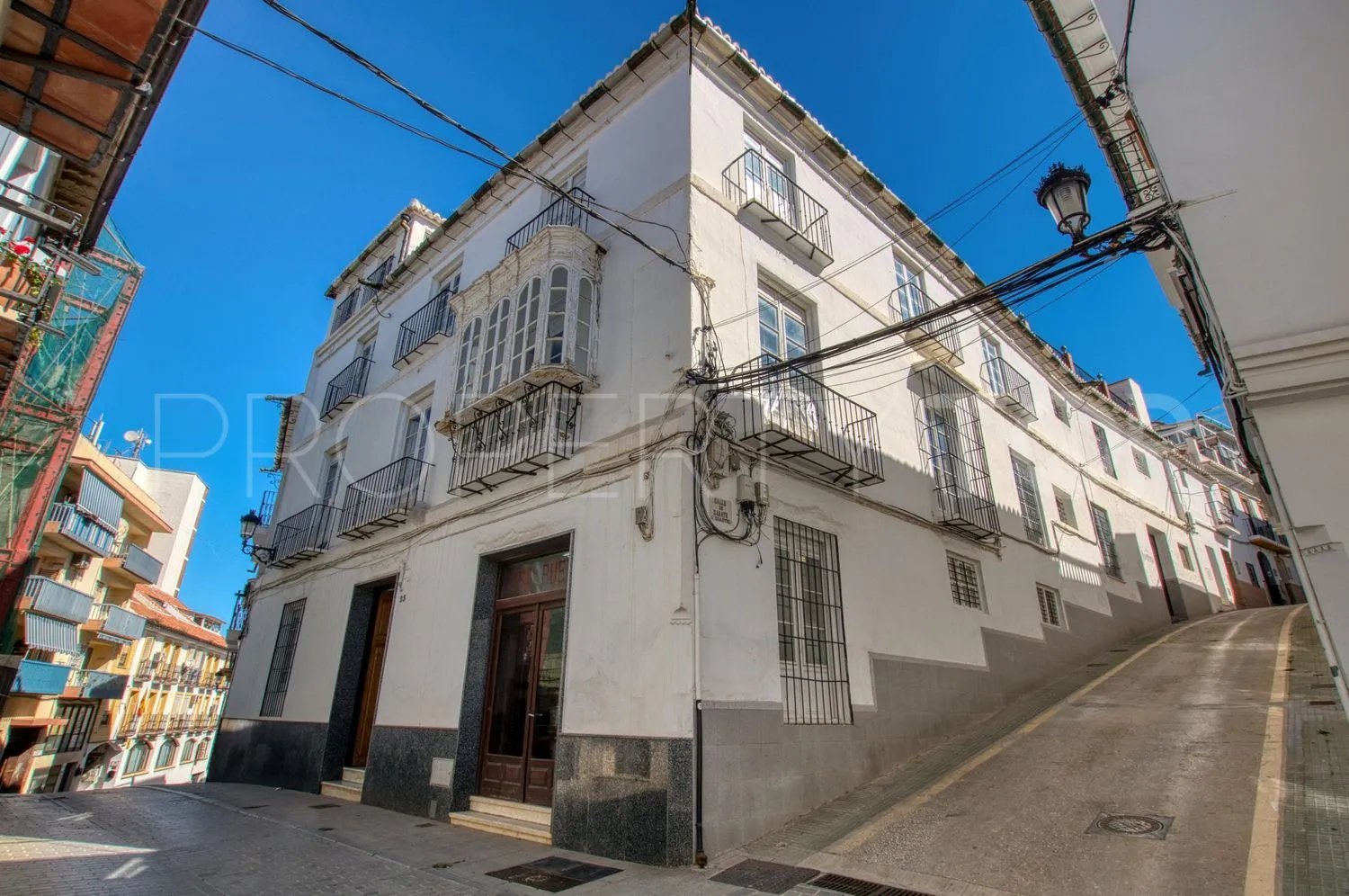 Casa de 12 dormitorios en venta en Centro Ciudad - El Carmen