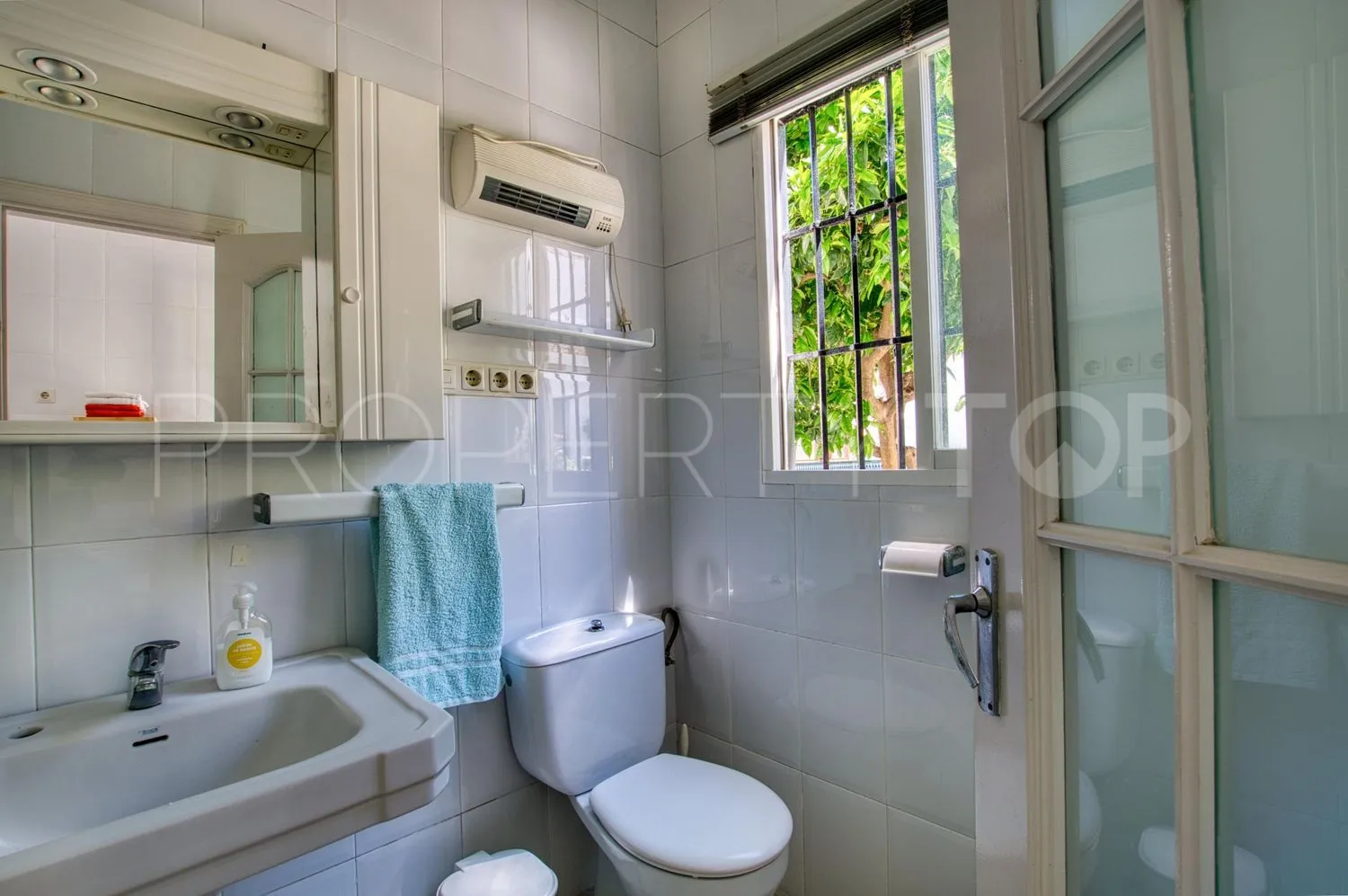 Casa de 12 dormitorios en venta en Centro Ciudad - El Carmen