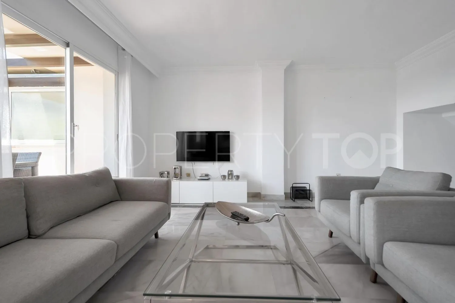 For sale La Carolina 3 bedrooms flat