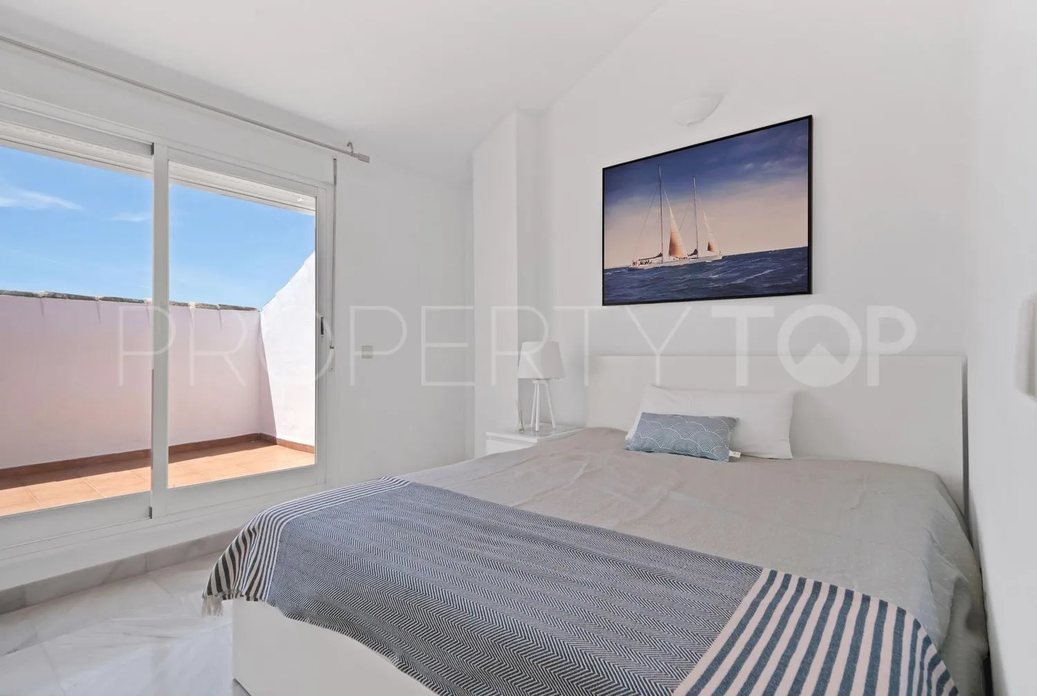 For sale La Carolina 3 bedrooms flat