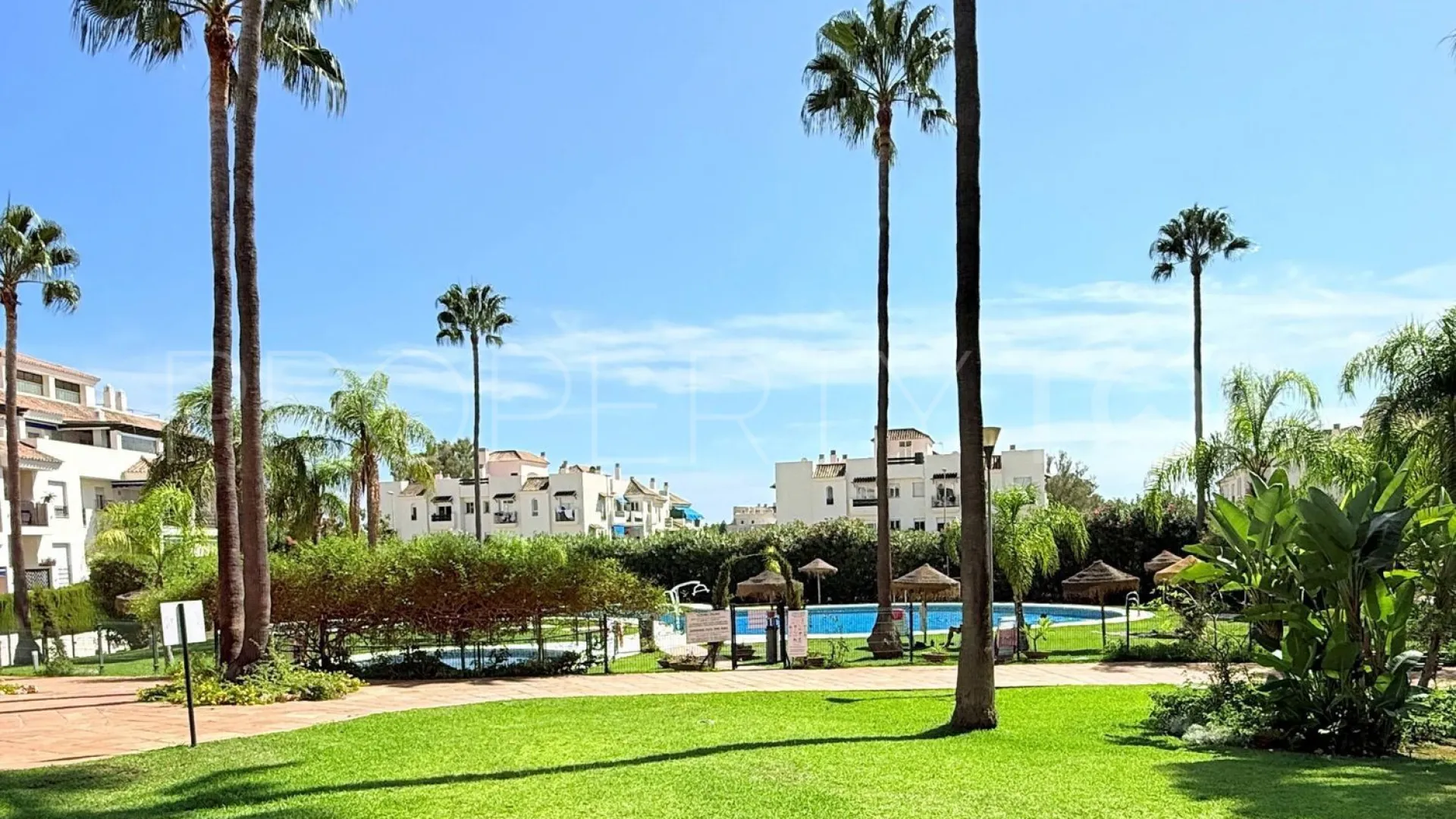 Lorcrimar 2 bedrooms flat for sale