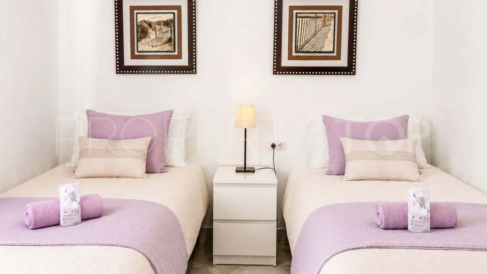Lorcrimar 2 bedrooms flat for sale