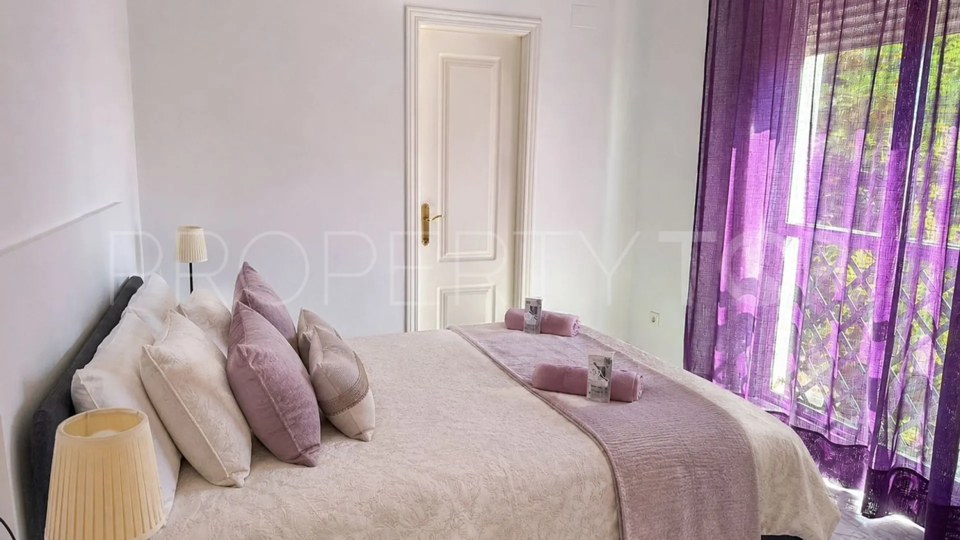 Lorcrimar 2 bedrooms flat for sale