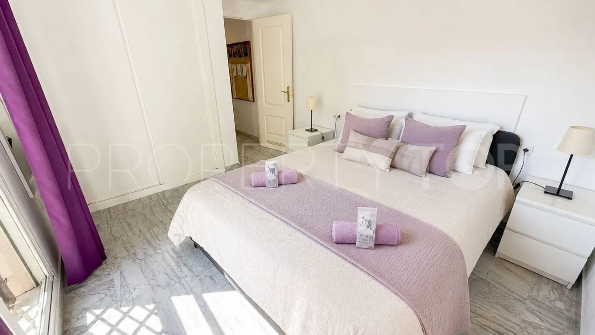 Lorcrimar 2 bedrooms flat for sale