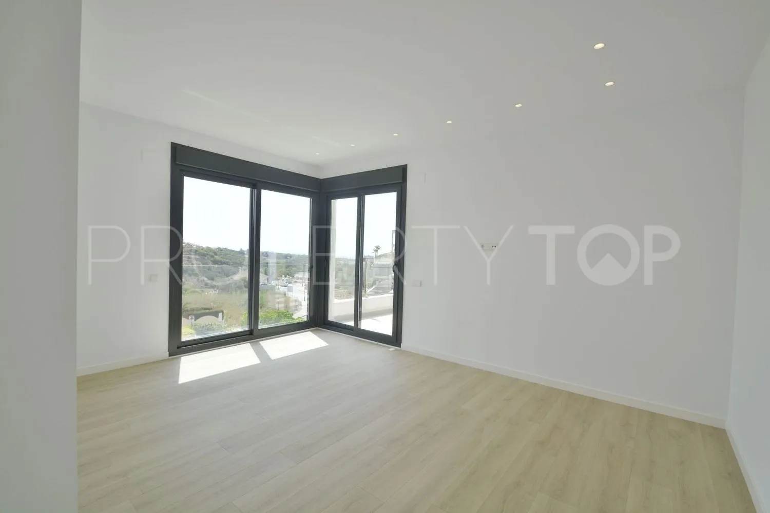 Hacienda Elviria, casa a la venta de 4 dormitorios