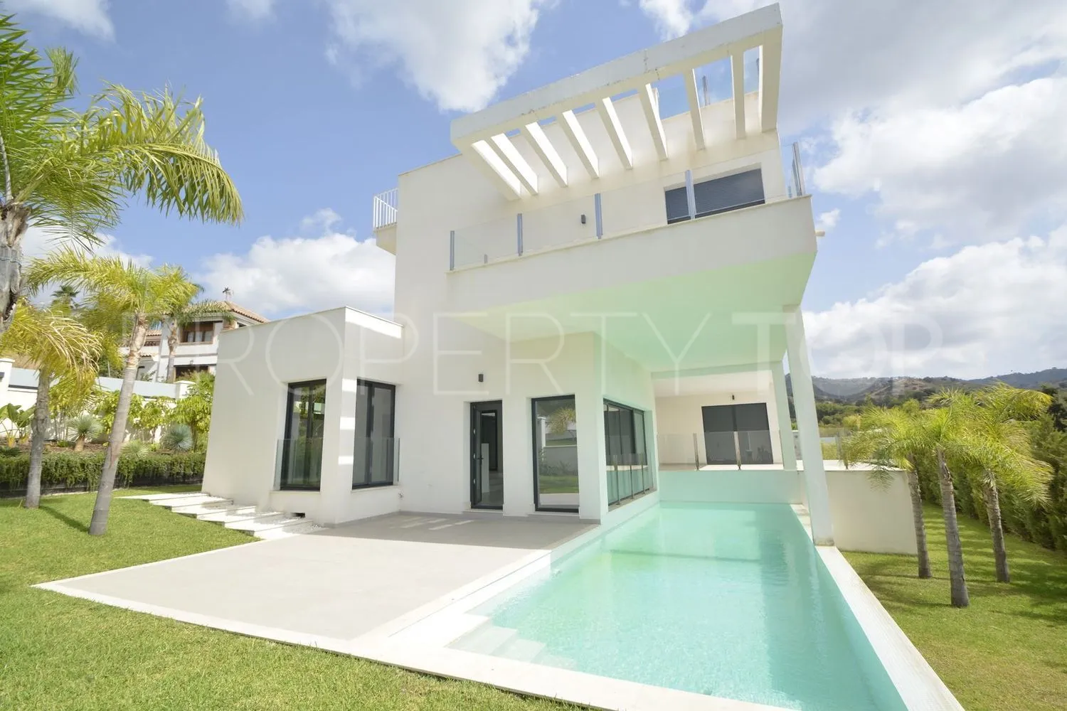 Hacienda Elviria, casa a la venta de 4 dormitorios
