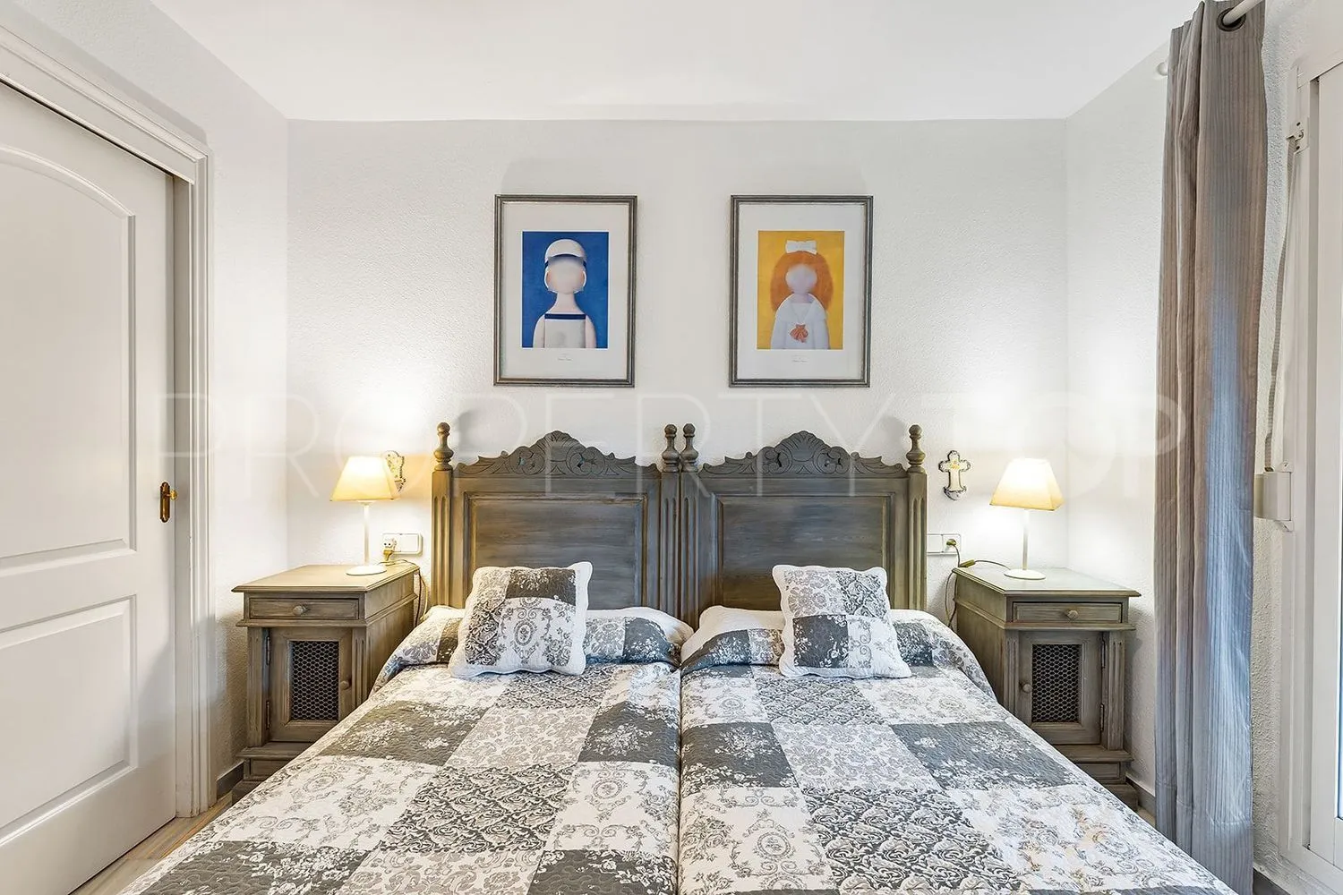 For sale flat with 3 bedrooms in Sitio de Calahonda