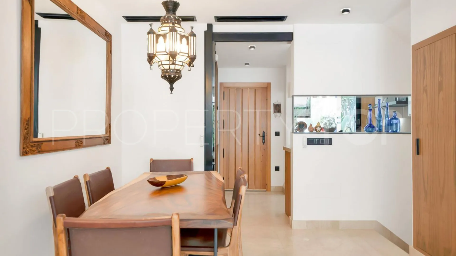 Bahia de Marbella, adosado de 4 dormitorios en venta