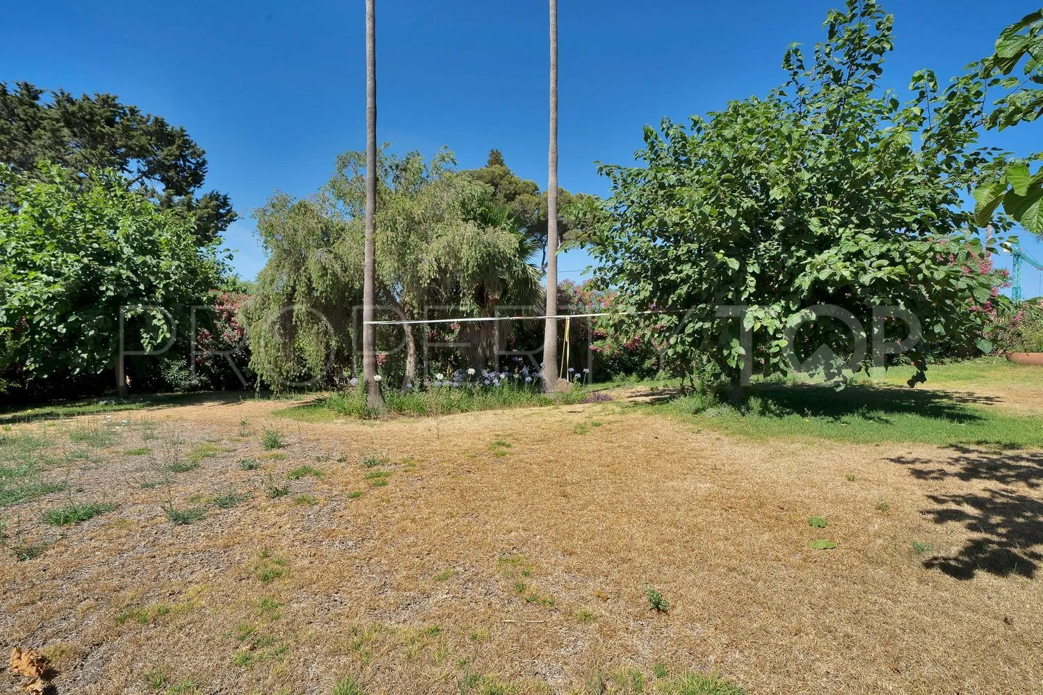 4 bedrooms house in Guadalobon for sale