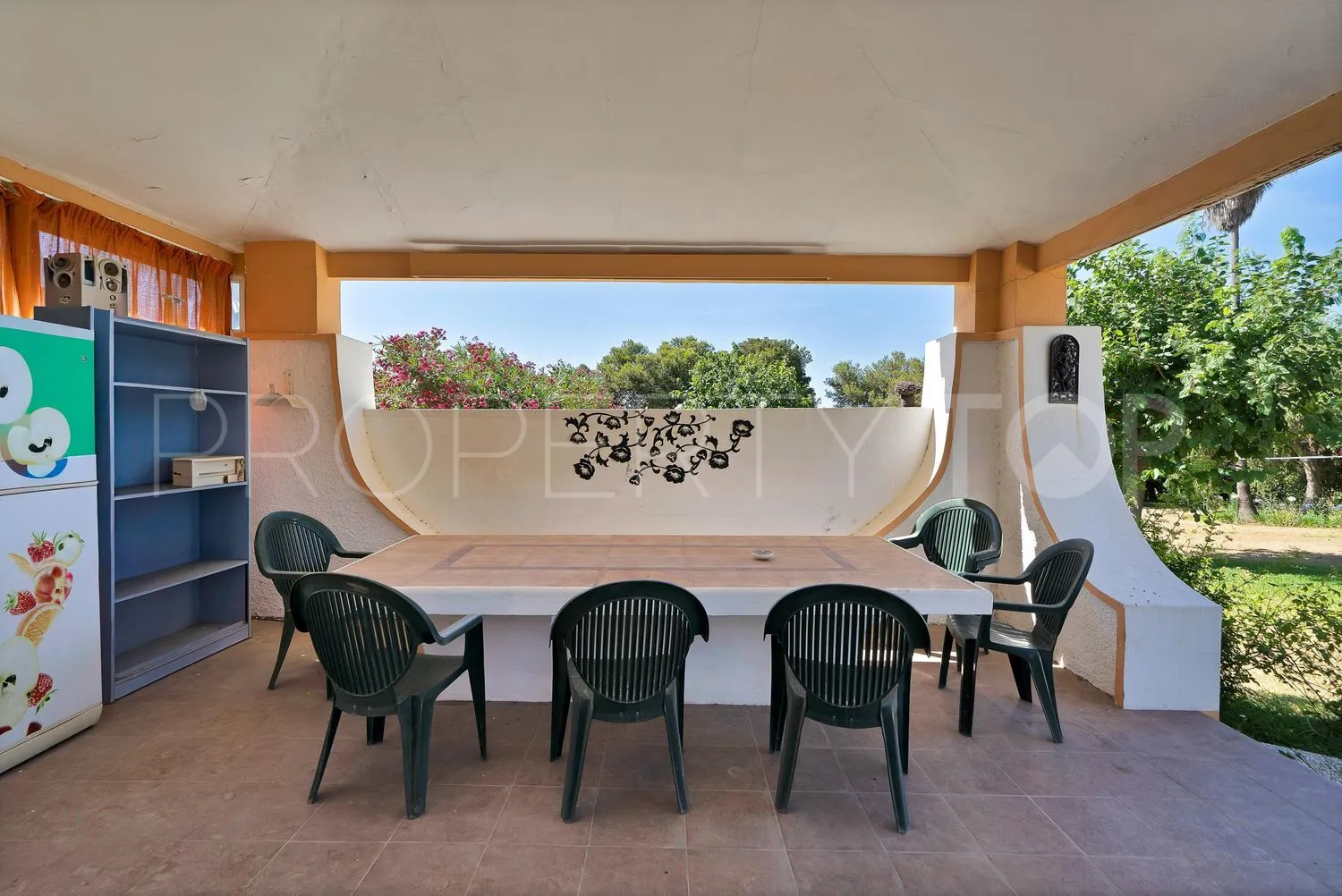 4 bedrooms house in Guadalobon for sale