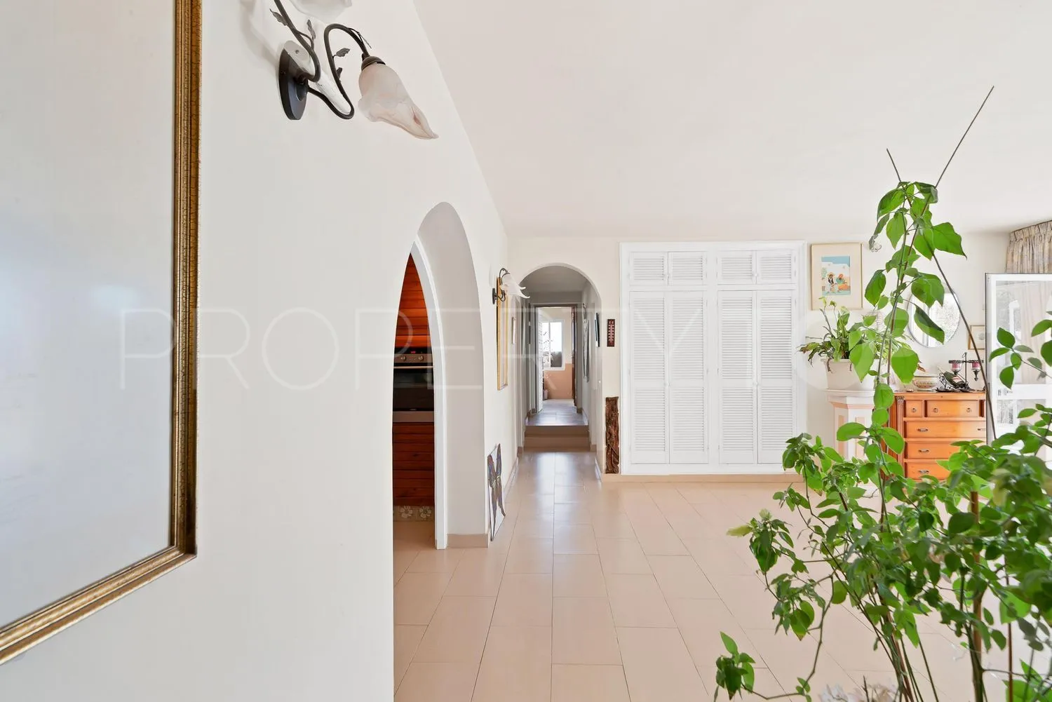 4 bedrooms house in Guadalobon for sale