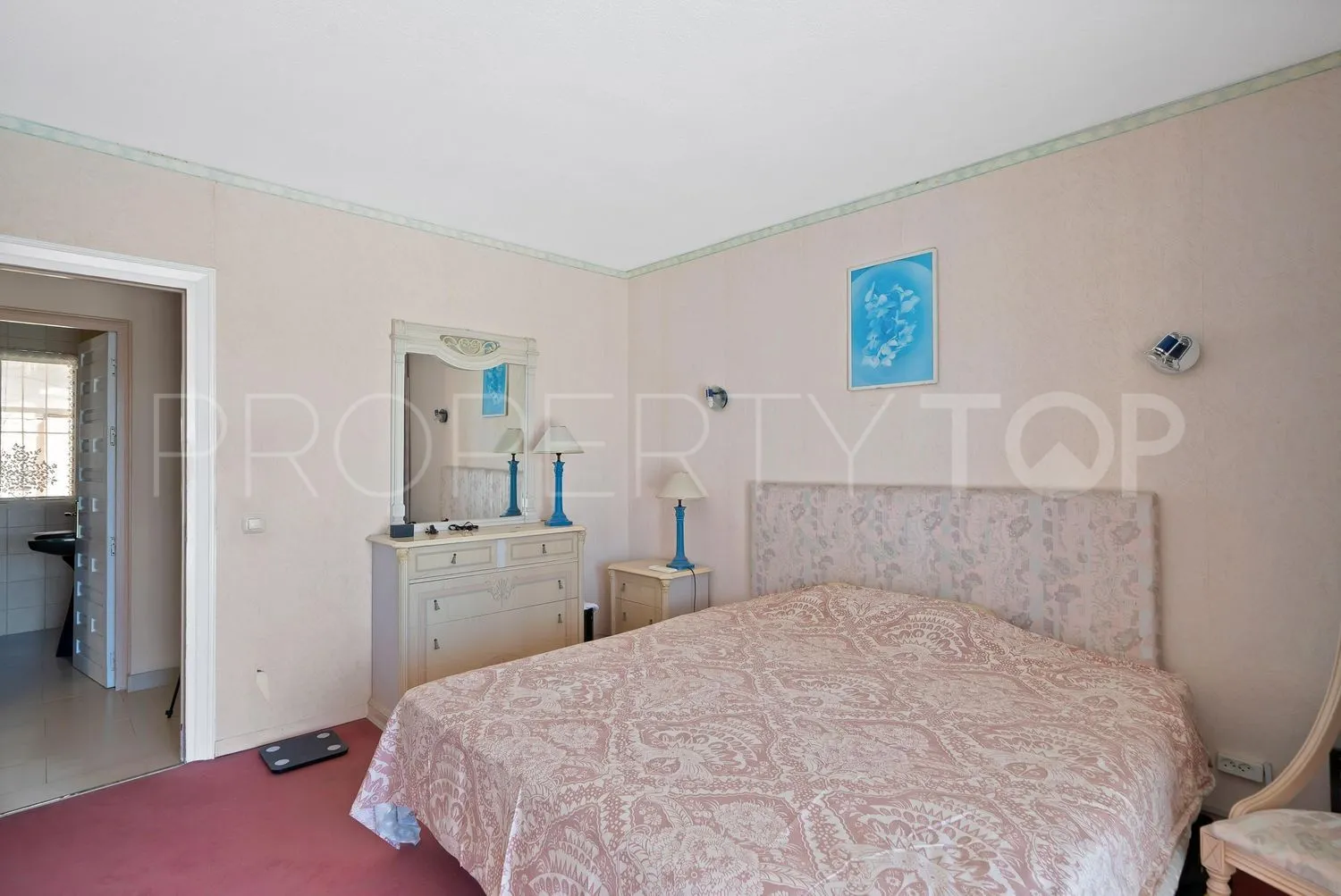 4 bedrooms house in Guadalobon for sale