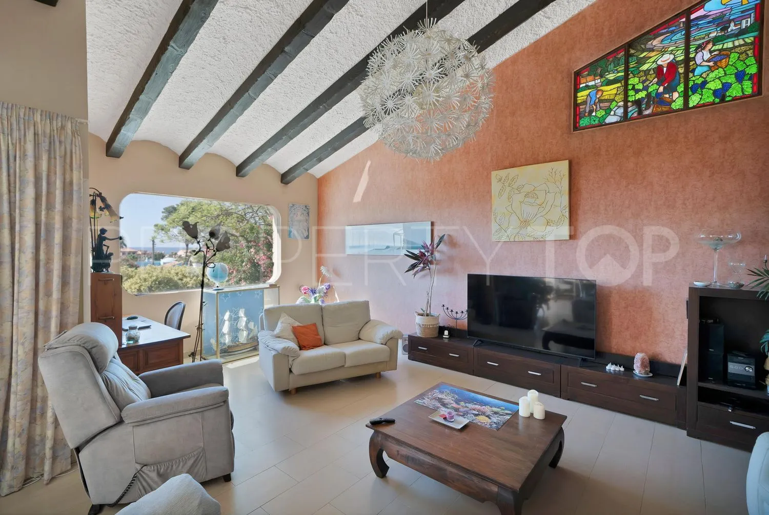 4 bedrooms house in Guadalobon for sale
