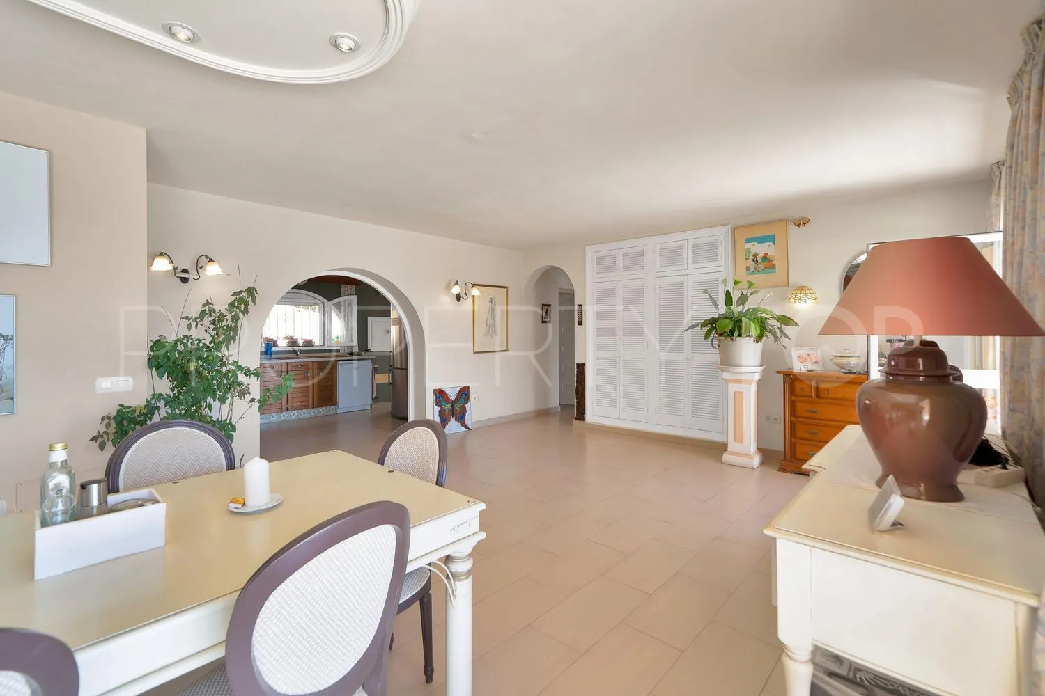 4 bedrooms house in Guadalobon for sale