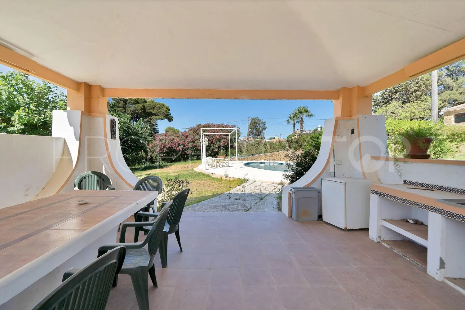 4 bedrooms house in Guadalobon for sale