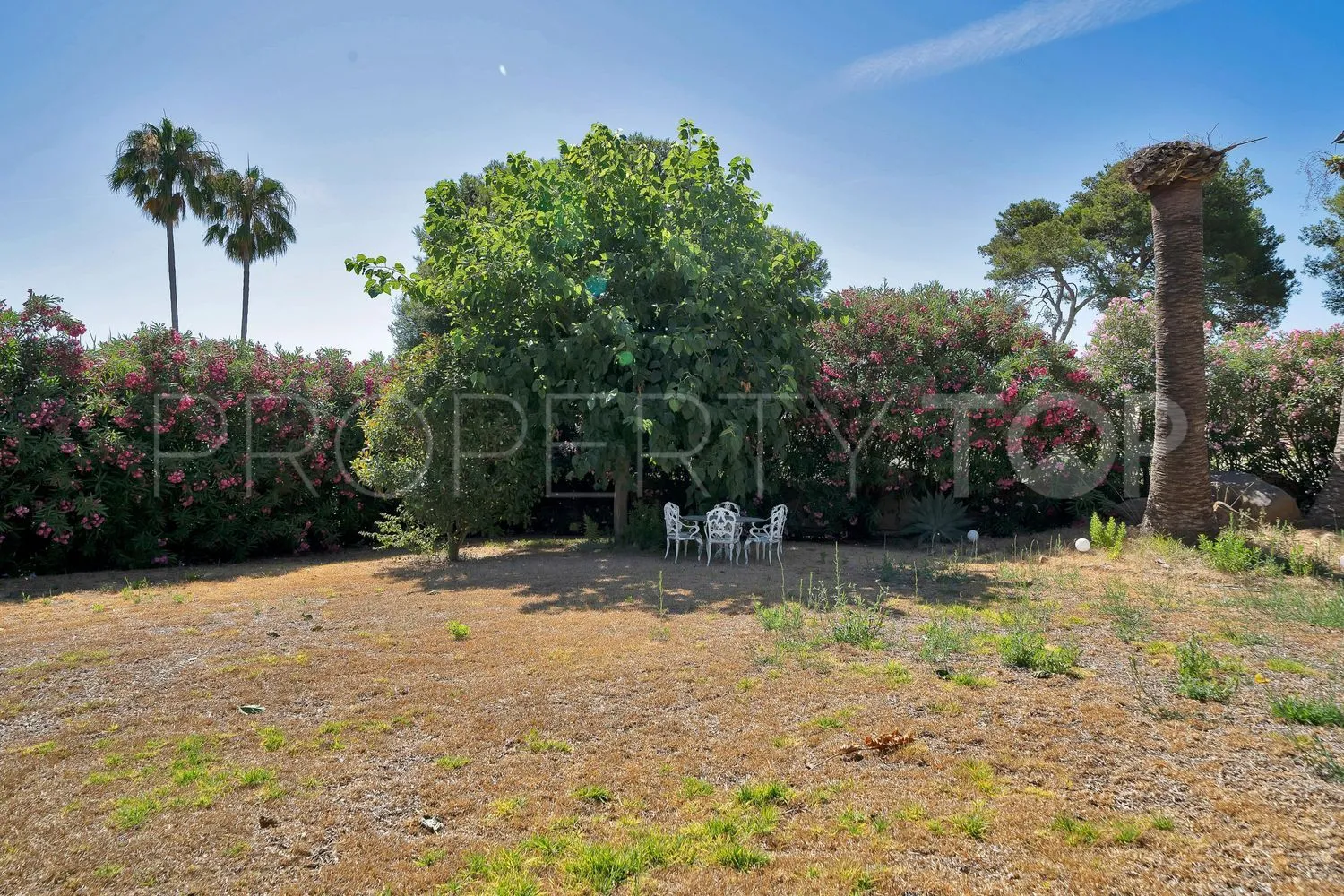 4 bedrooms house in Guadalobon for sale