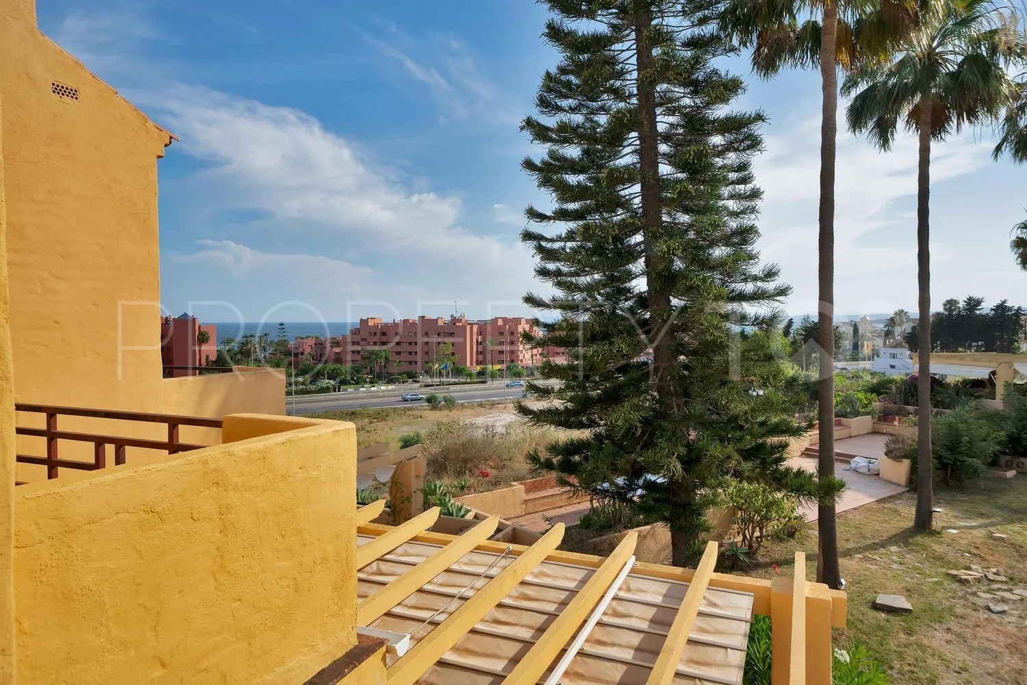 Comprar casa con 4 dormitorios en Sotoserena