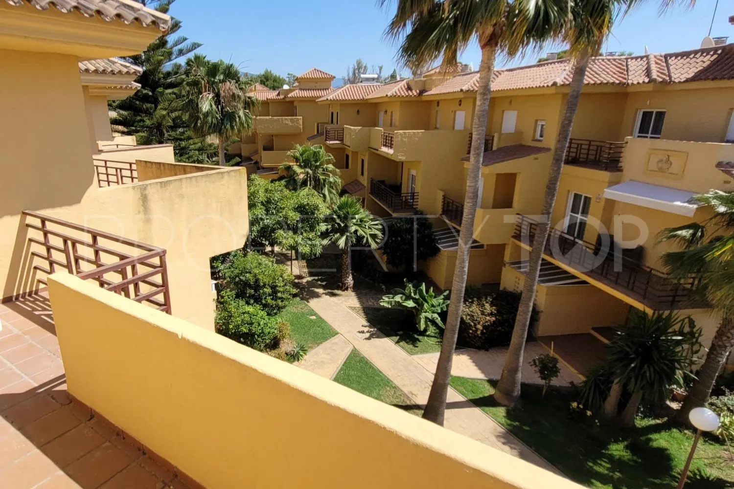 Comprar casa con 4 dormitorios en Sotoserena