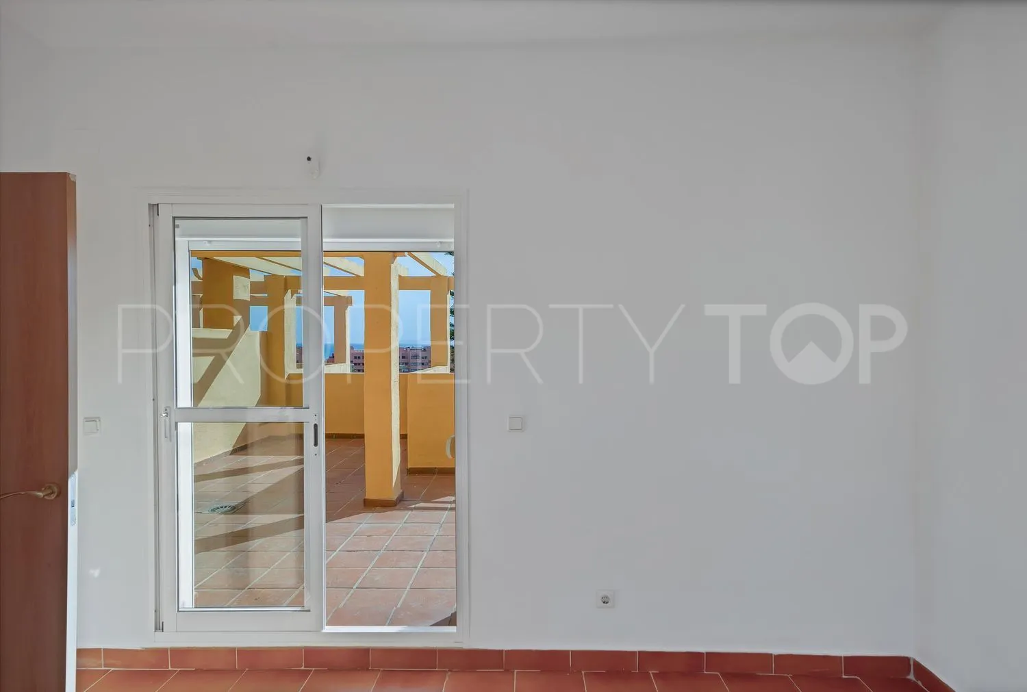 Comprar casa con 4 dormitorios en Sotoserena