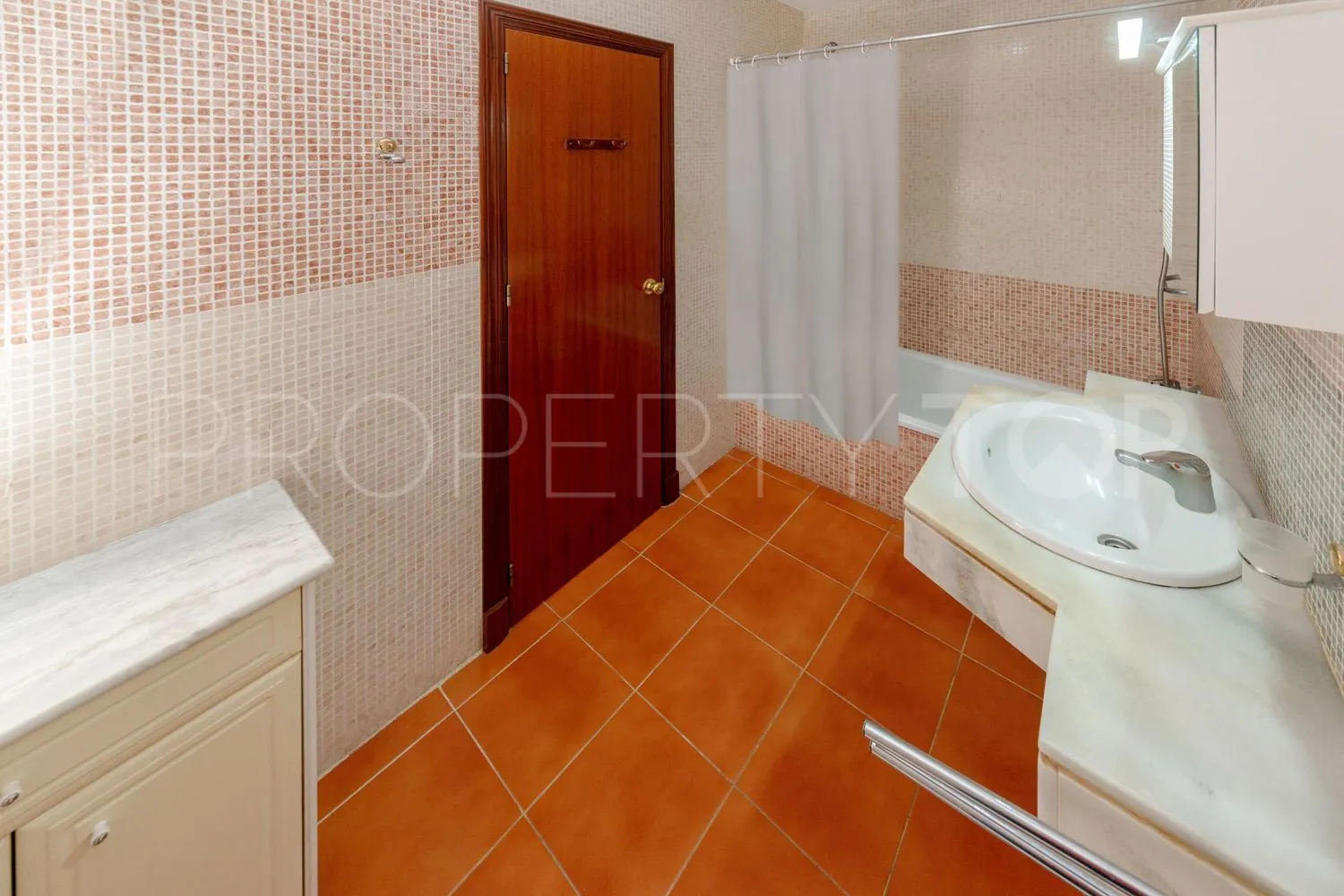 Comprar casa con 4 dormitorios en Sotoserena