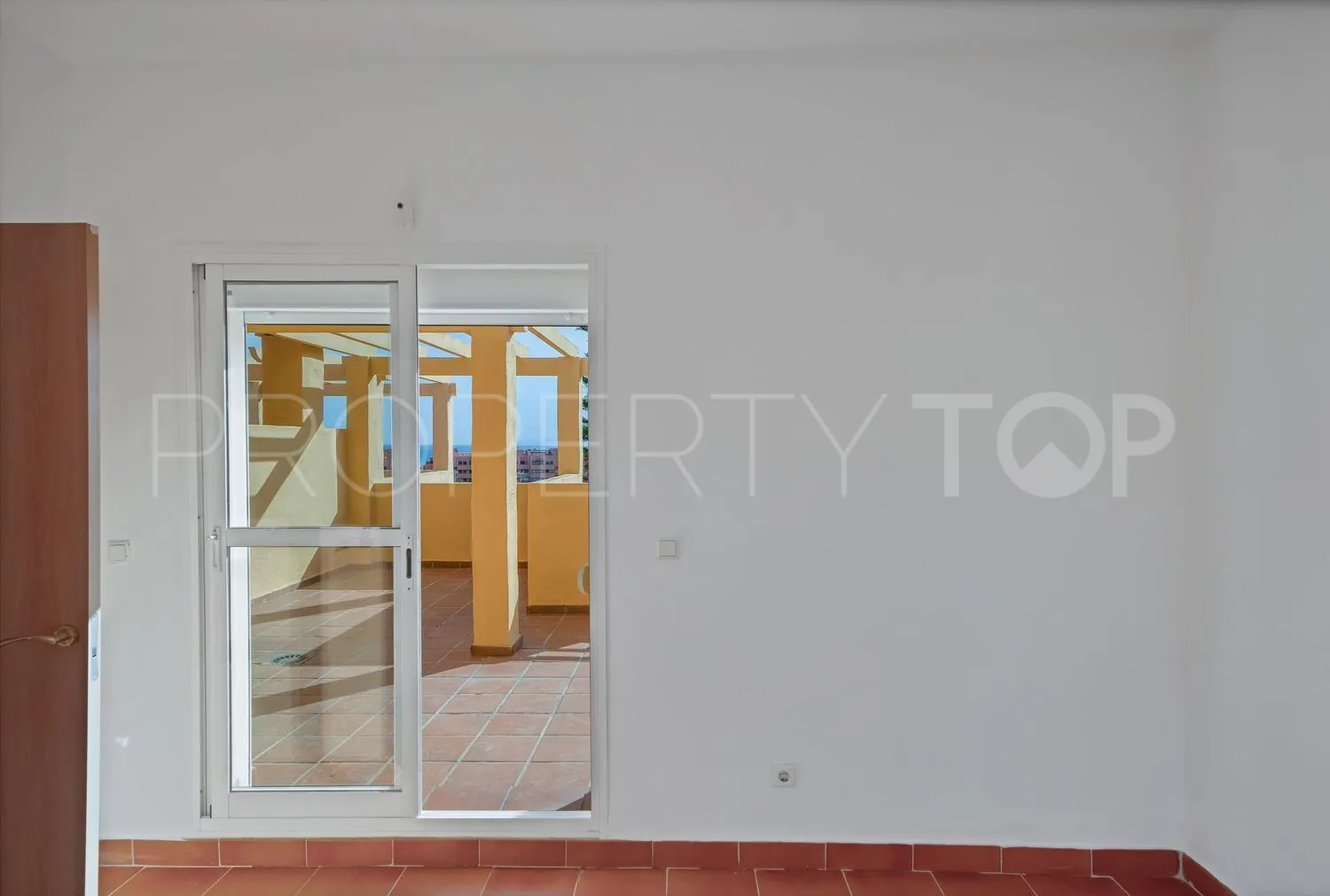 Comprar casa con 4 dormitorios en Sotoserena