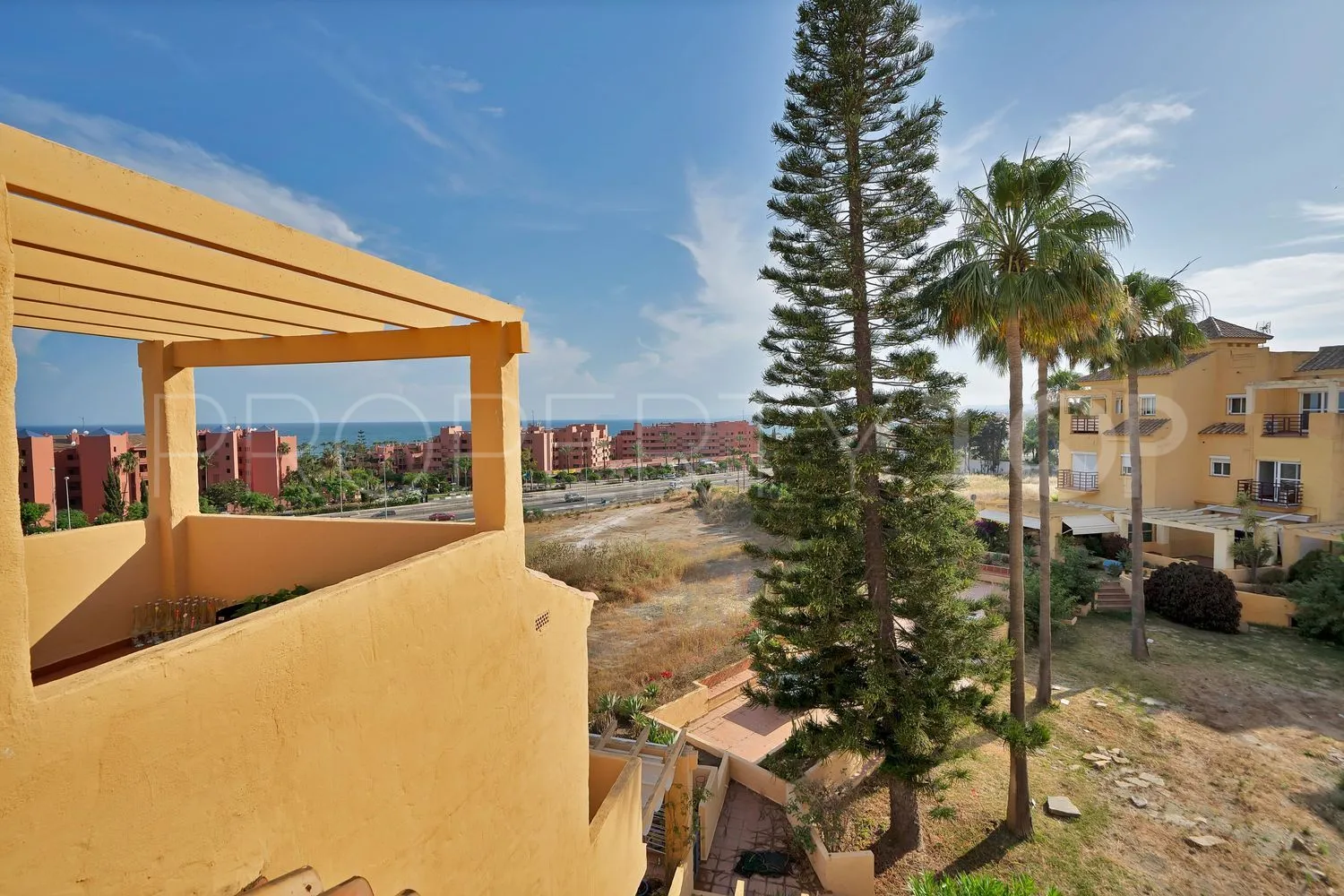 Comprar casa con 4 dormitorios en Sotoserena