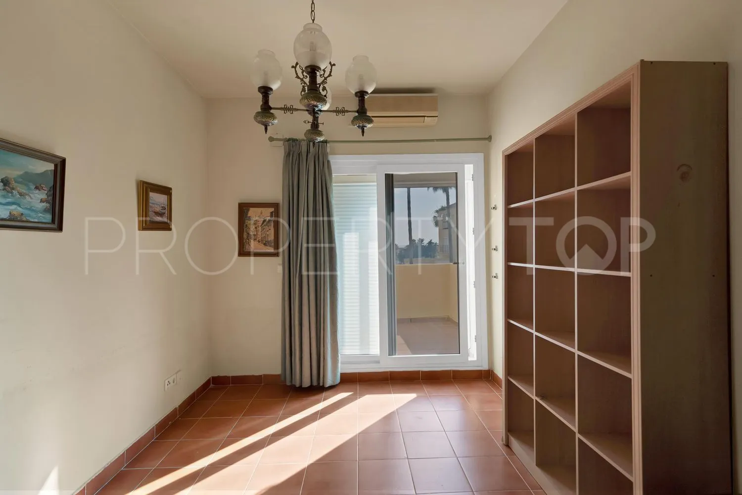 Comprar casa con 4 dormitorios en Sotoserena